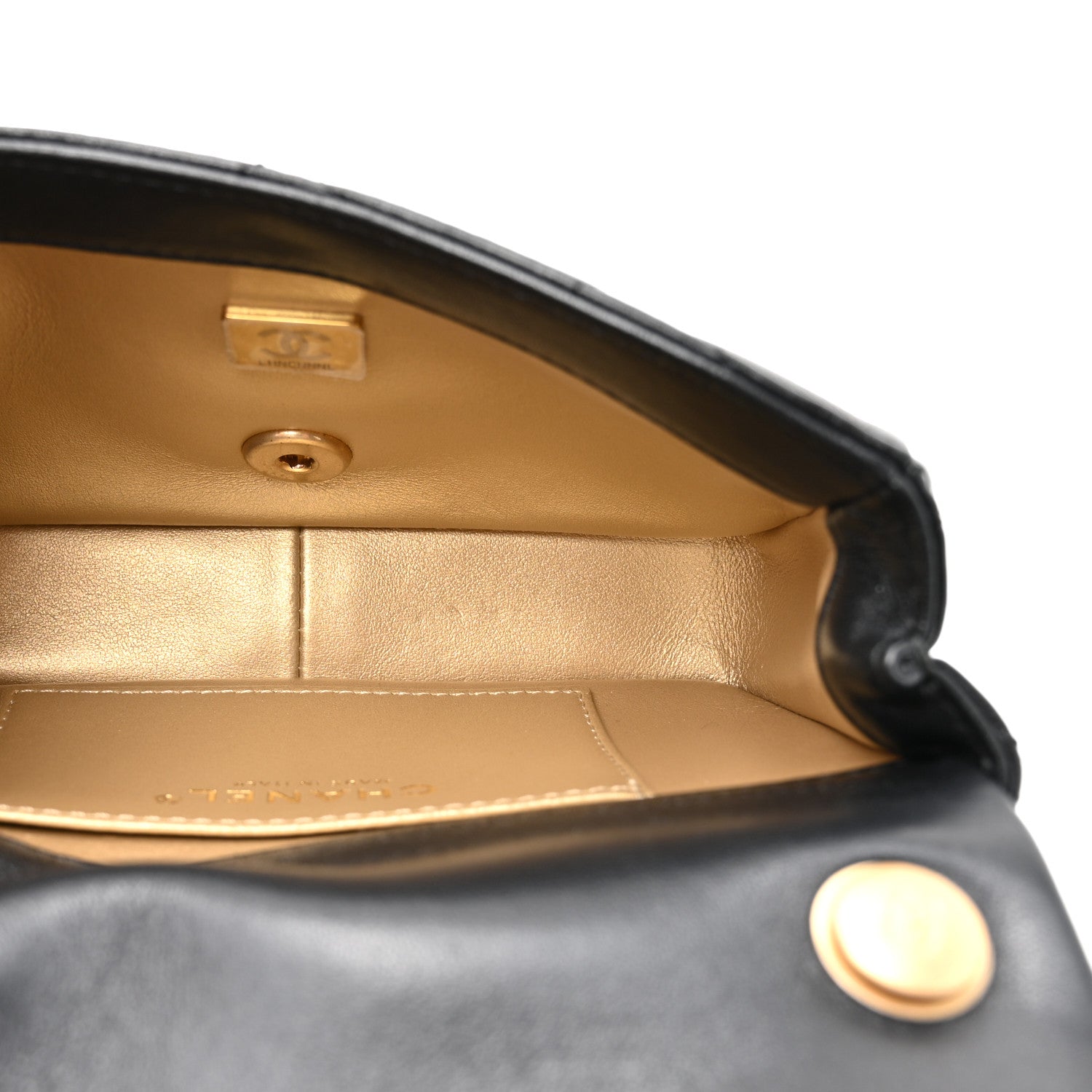 Lambskin Quilted Pearl Small Flap Black Black — view 5