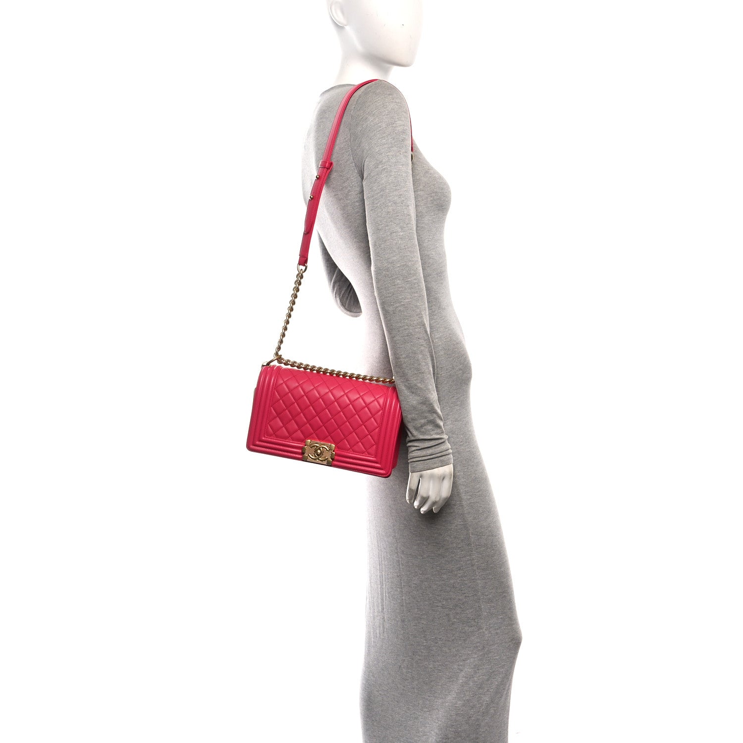Lambskin Quilted Medium Boy Flap Pink — view 2