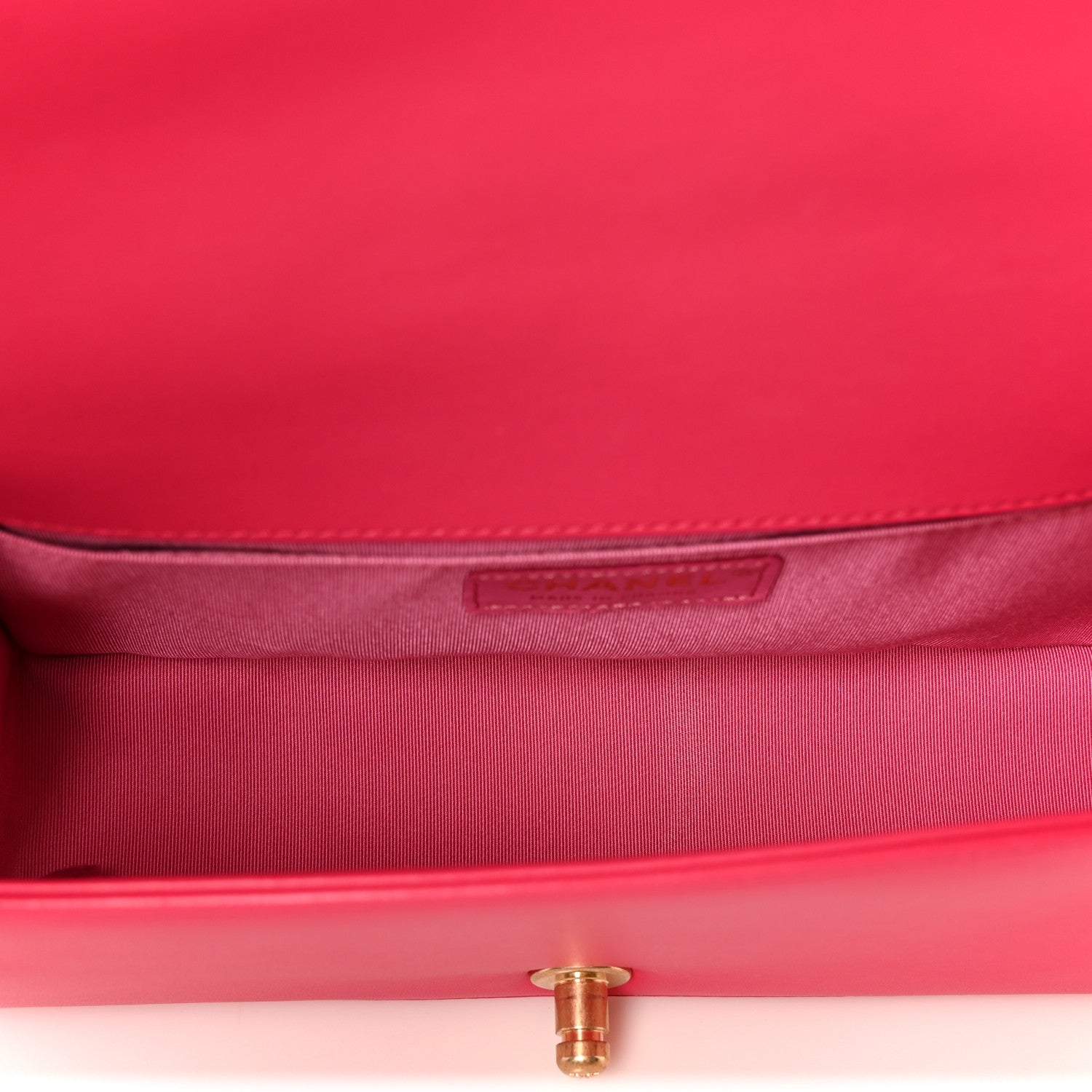 Lambskin Quilted Medium Boy Flap Pink — view 5
