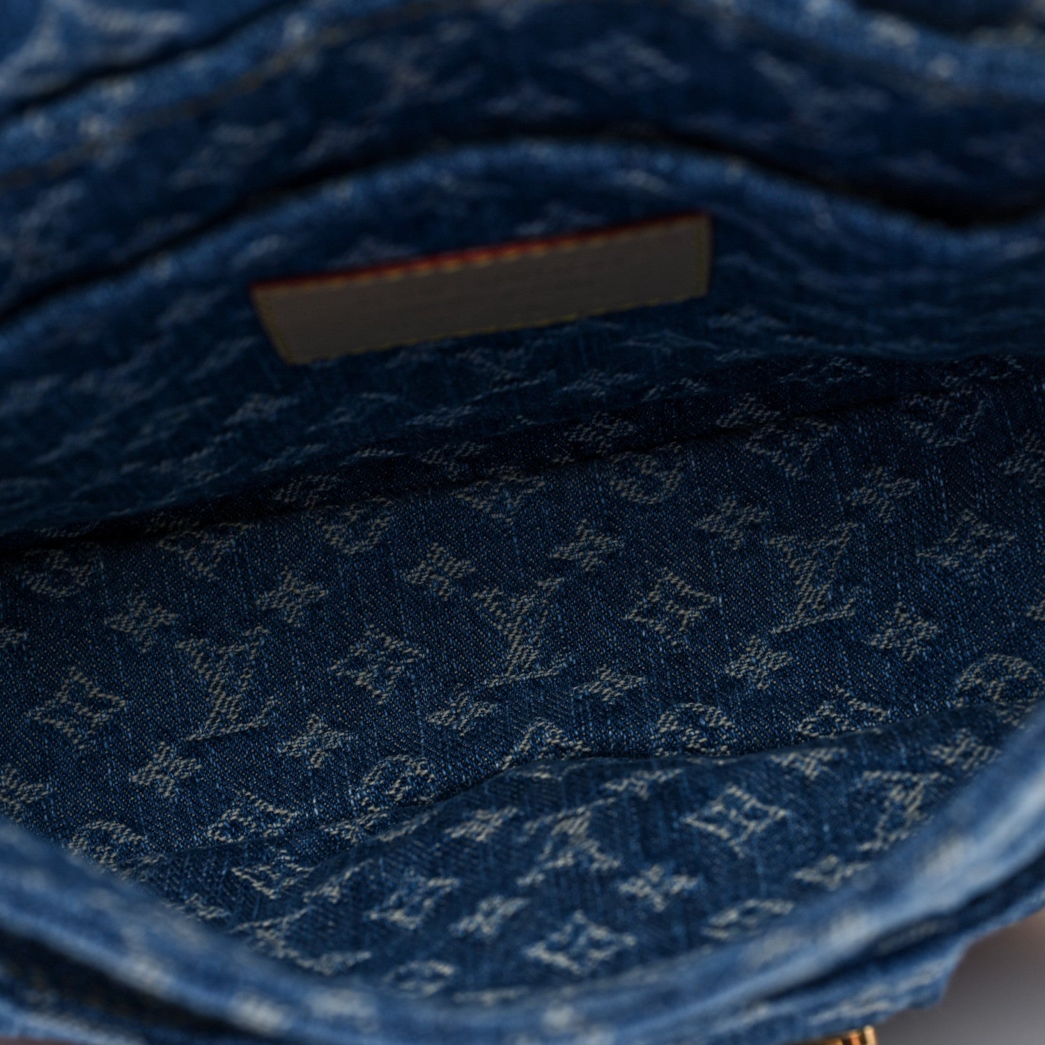 LV X TM Monogram Denim Cerises Sunset — view 5