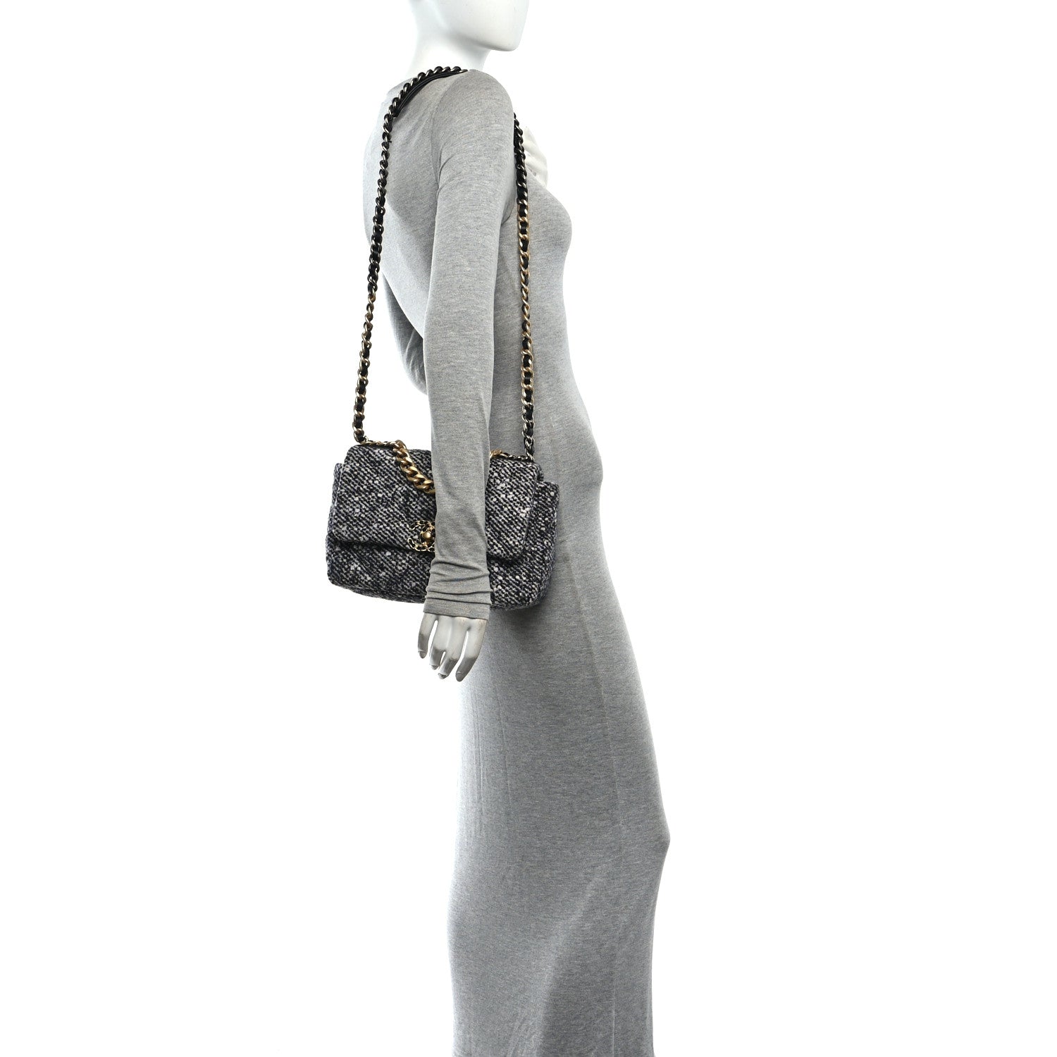 Tweed Quilted Medium Chanel 19 Flap Black White — view 2