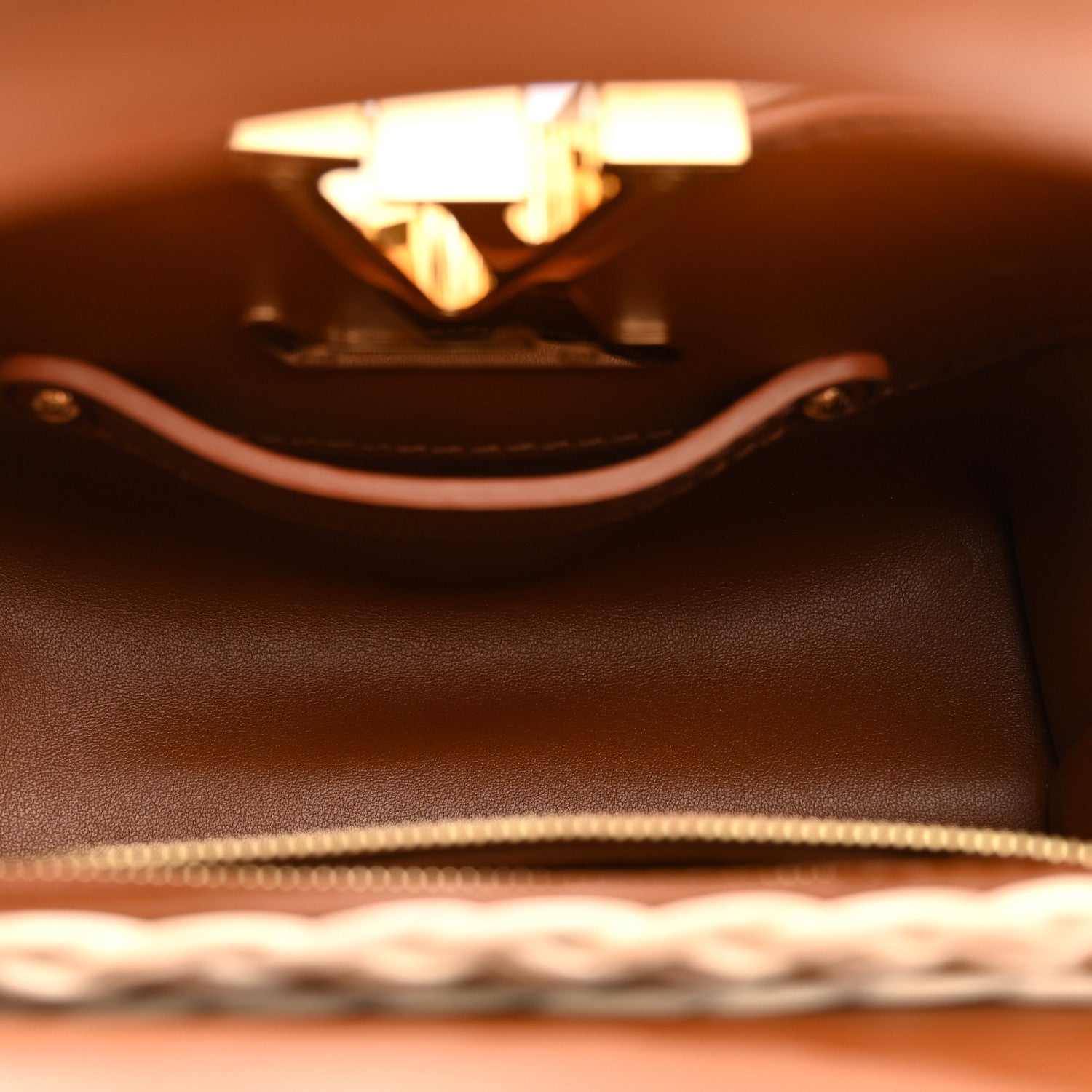 Rattan Calfskin Capucines Mini Brown — view 5