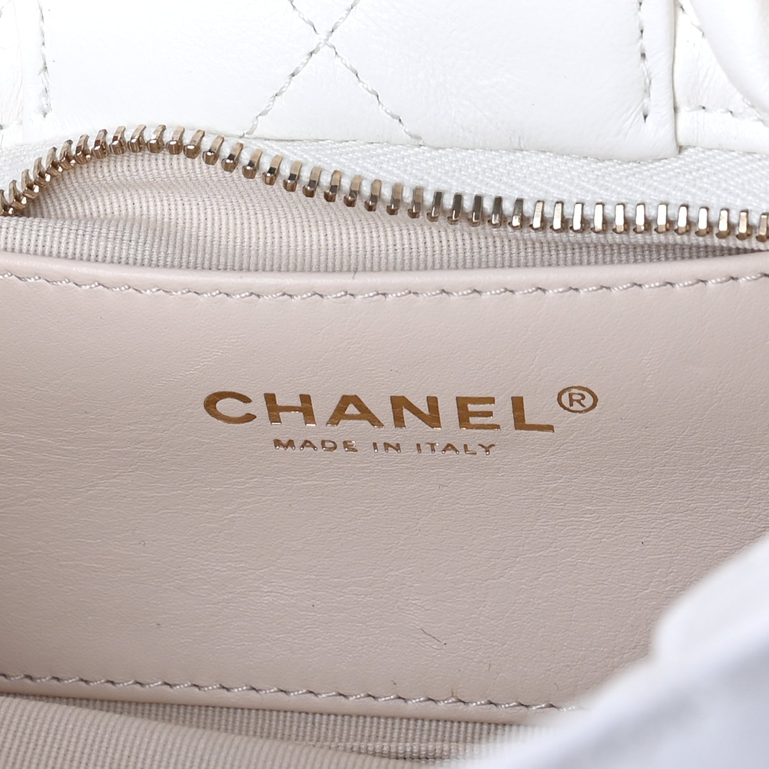Lambskin Quilted Mini Bow Bag White — view 4
