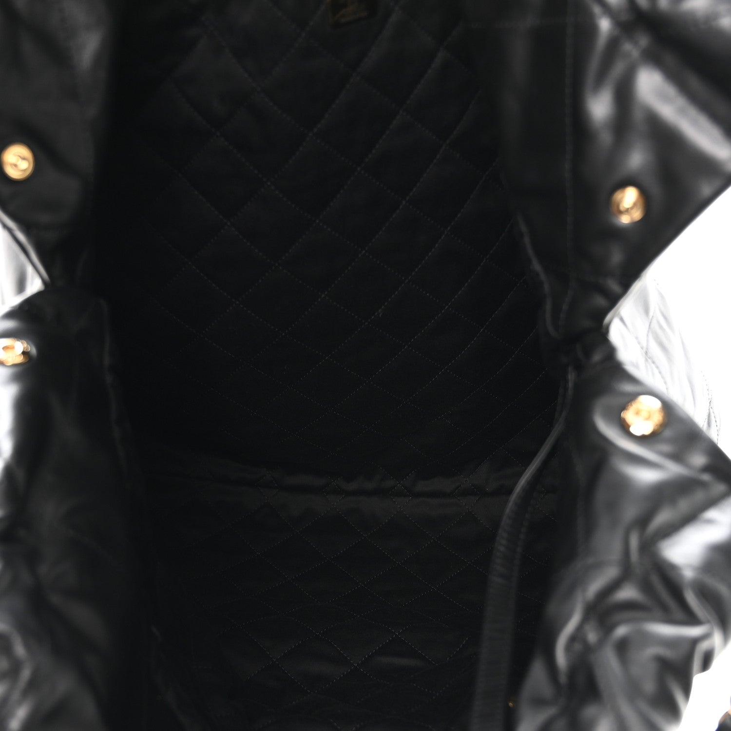 Calfskin Quilted Large Chanel 22 Black White — view 5