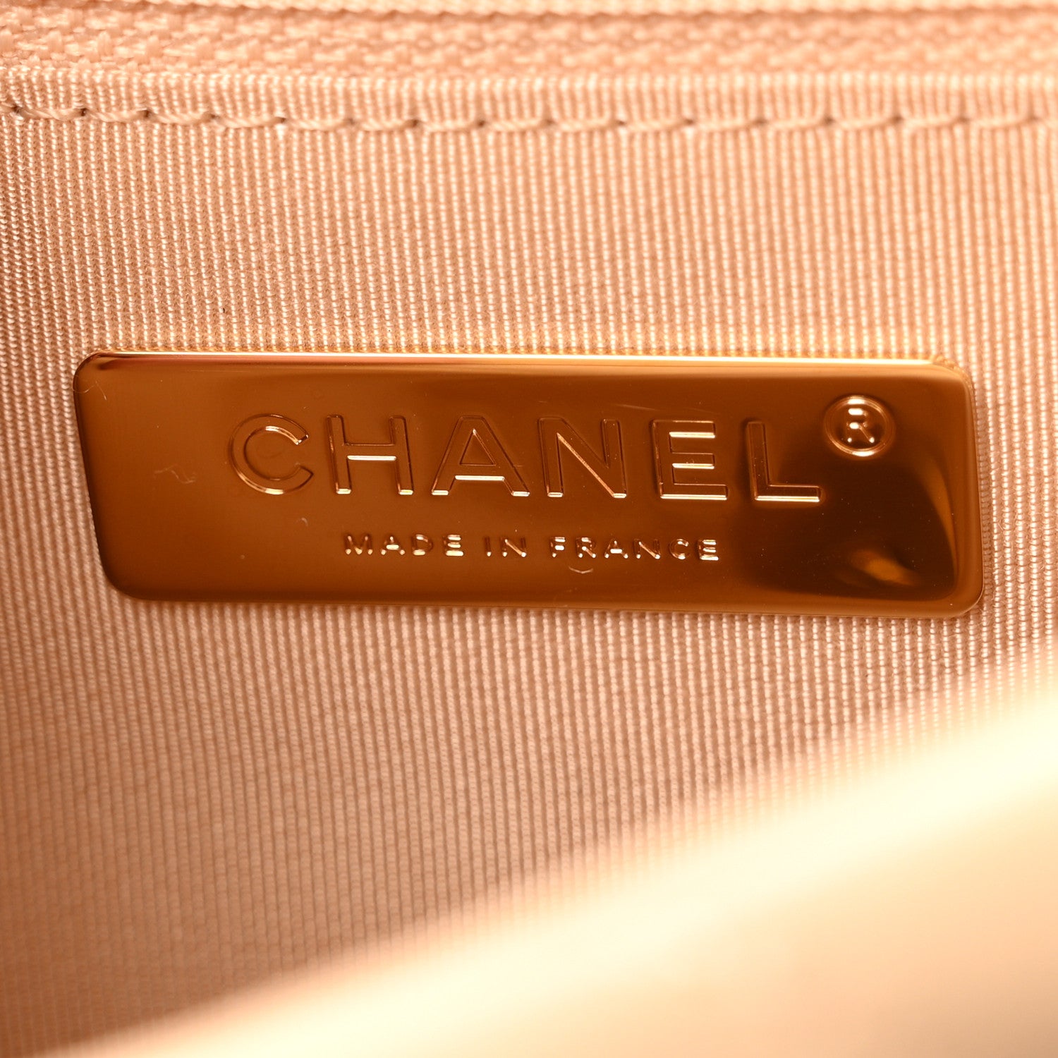 Shiny Goatskin Quilted Medium Chanel 19 Flap Beige — view 5