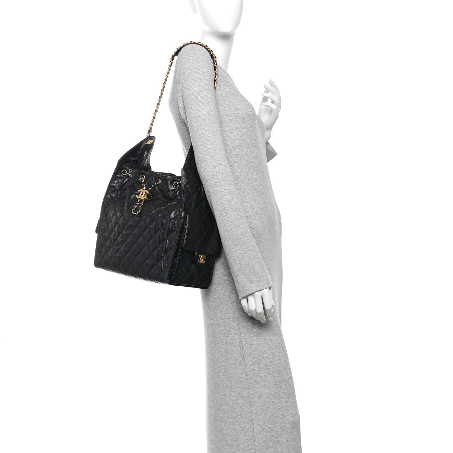 Shiny Crumpled Calfskin Quilted Medium Chanel 25 Handbag Black — view 2