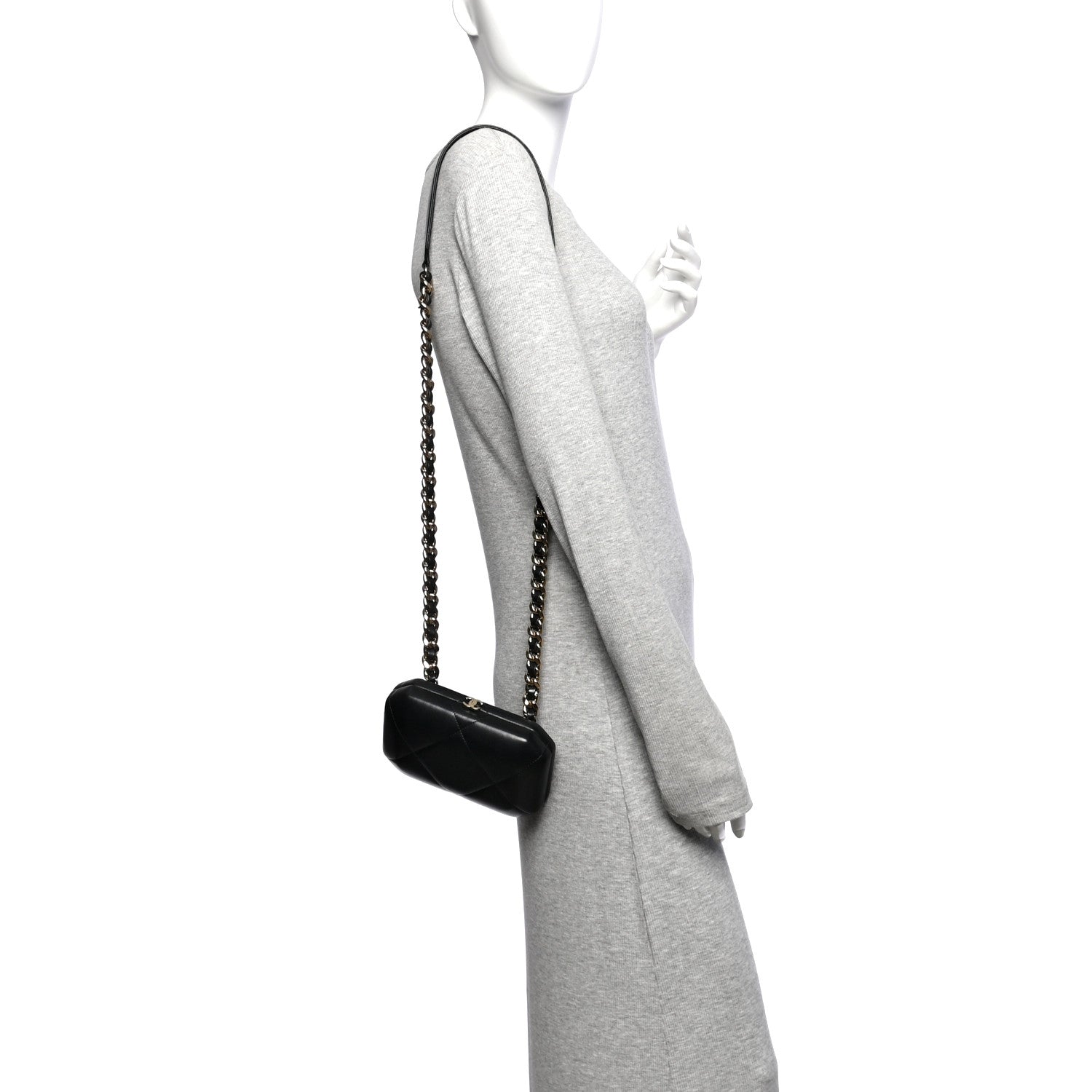 Lambskin Quilted Clutch With Chain Black — view 2