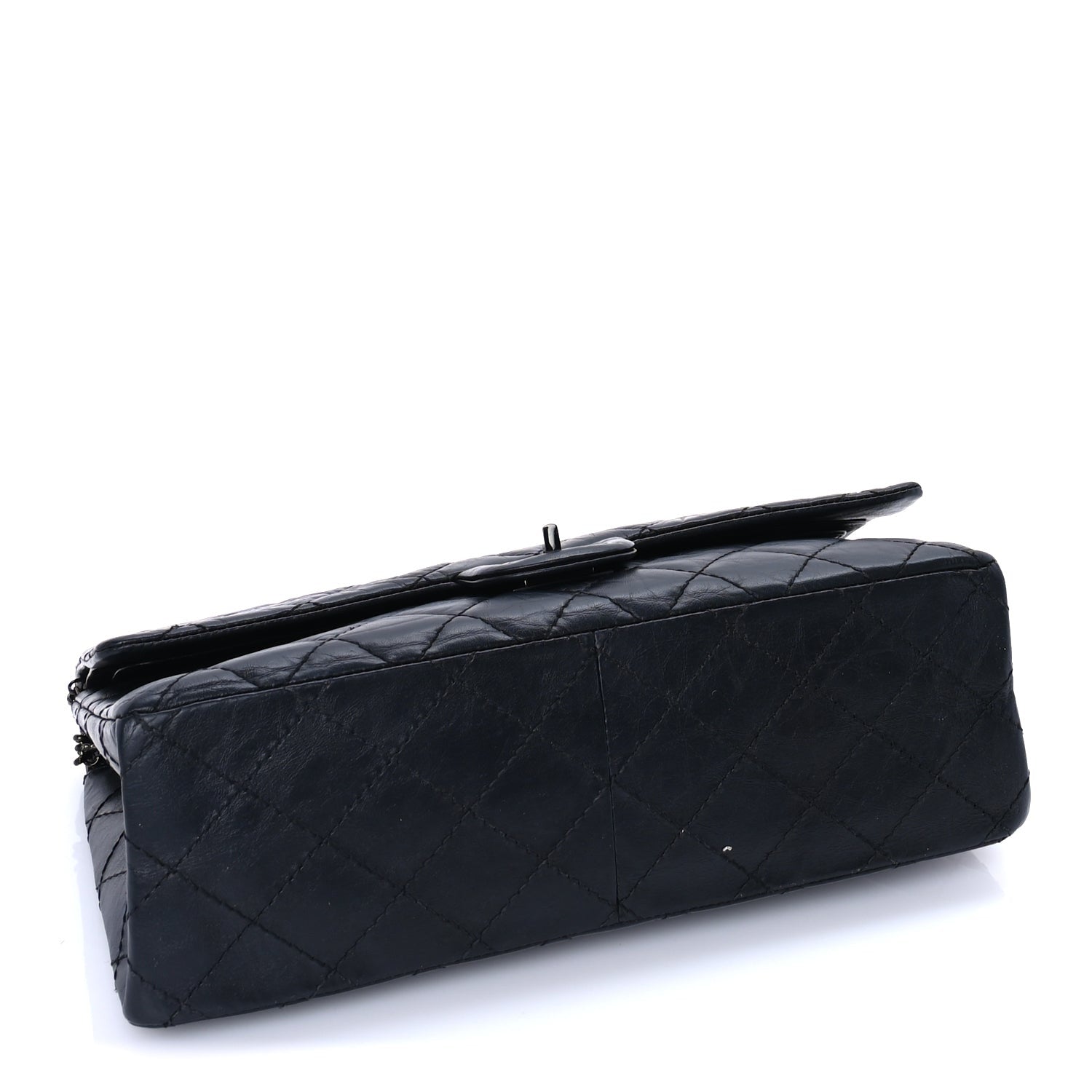 Aged Calfskin Quilted 2.55 Reissue 226 Flap So Black — view 3