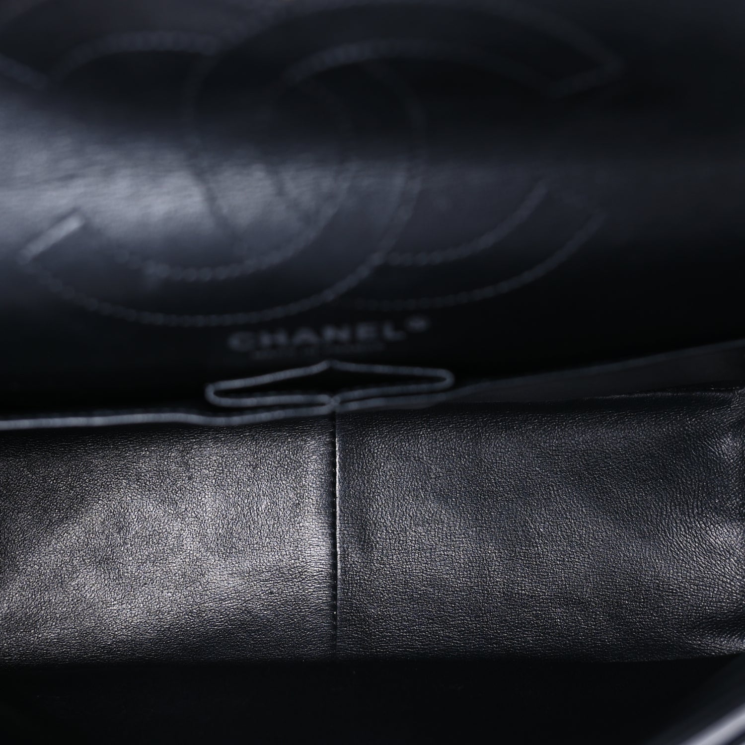 Aged Calfskin Quilted 2.55 Reissue 226 Flap So Black — view 4