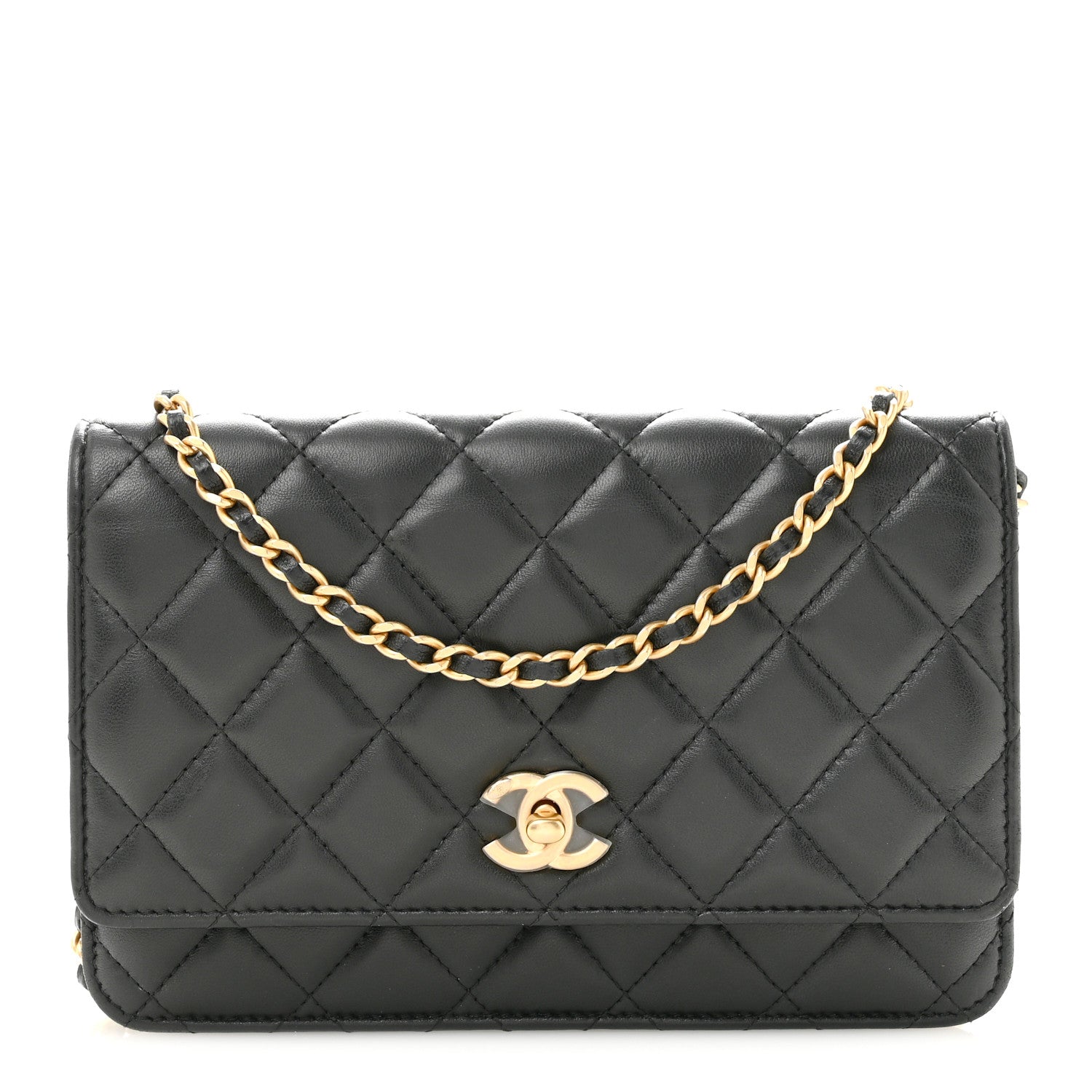 Lambskin Quilted CC Pearl Crush Wallet on Chain WOC Black