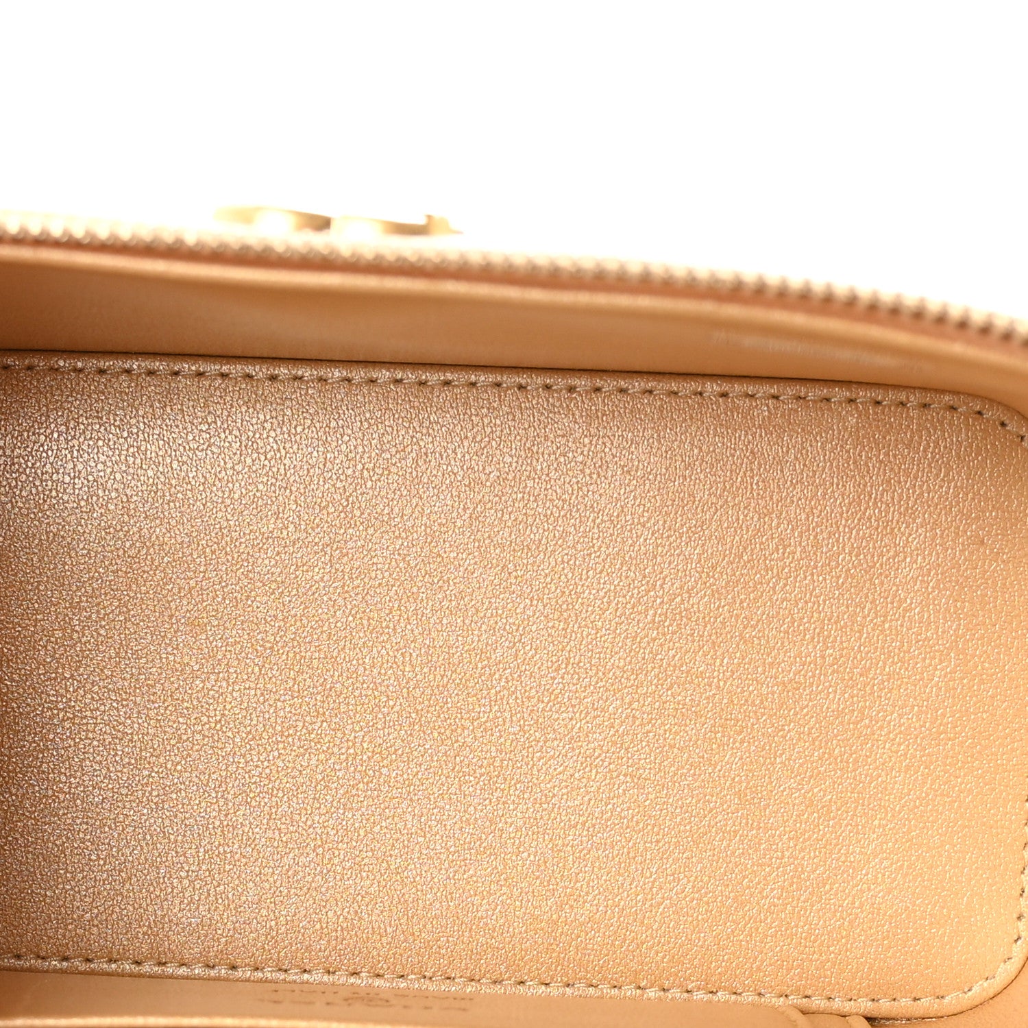Metallic Lambskin Quilted Sweetheart Vanity Case Gold — view 4