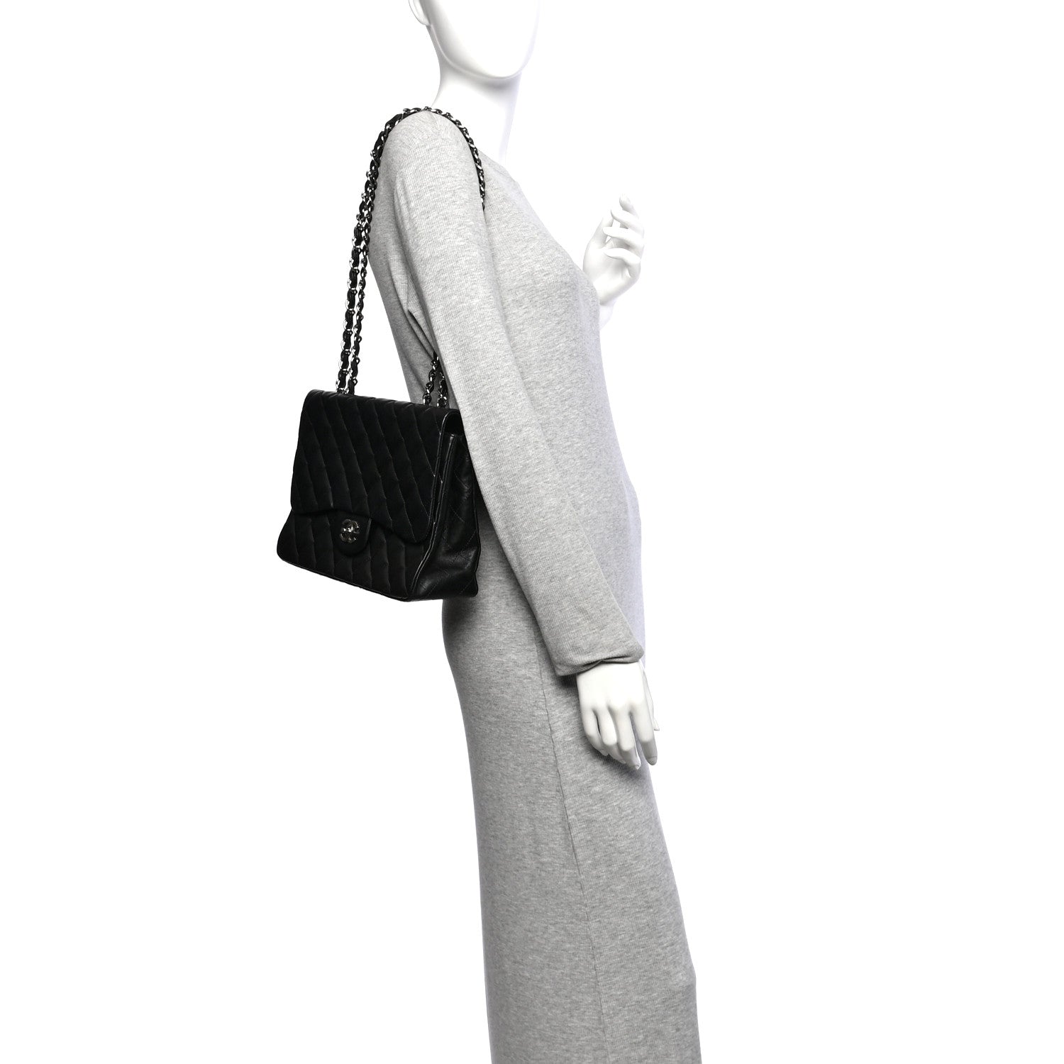 Lambskin Quilted Jumbo Single Flap Black — view 2