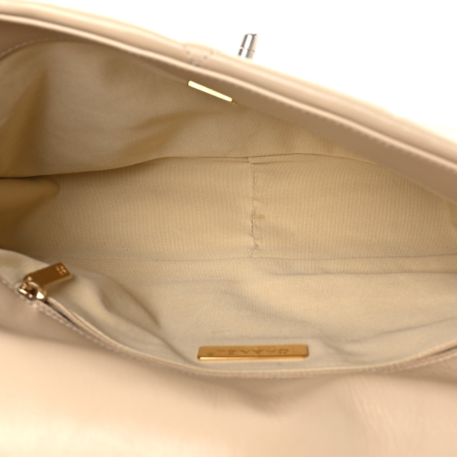 Lambskin Quilted Large Chanel 19 Flap Beige — view 5