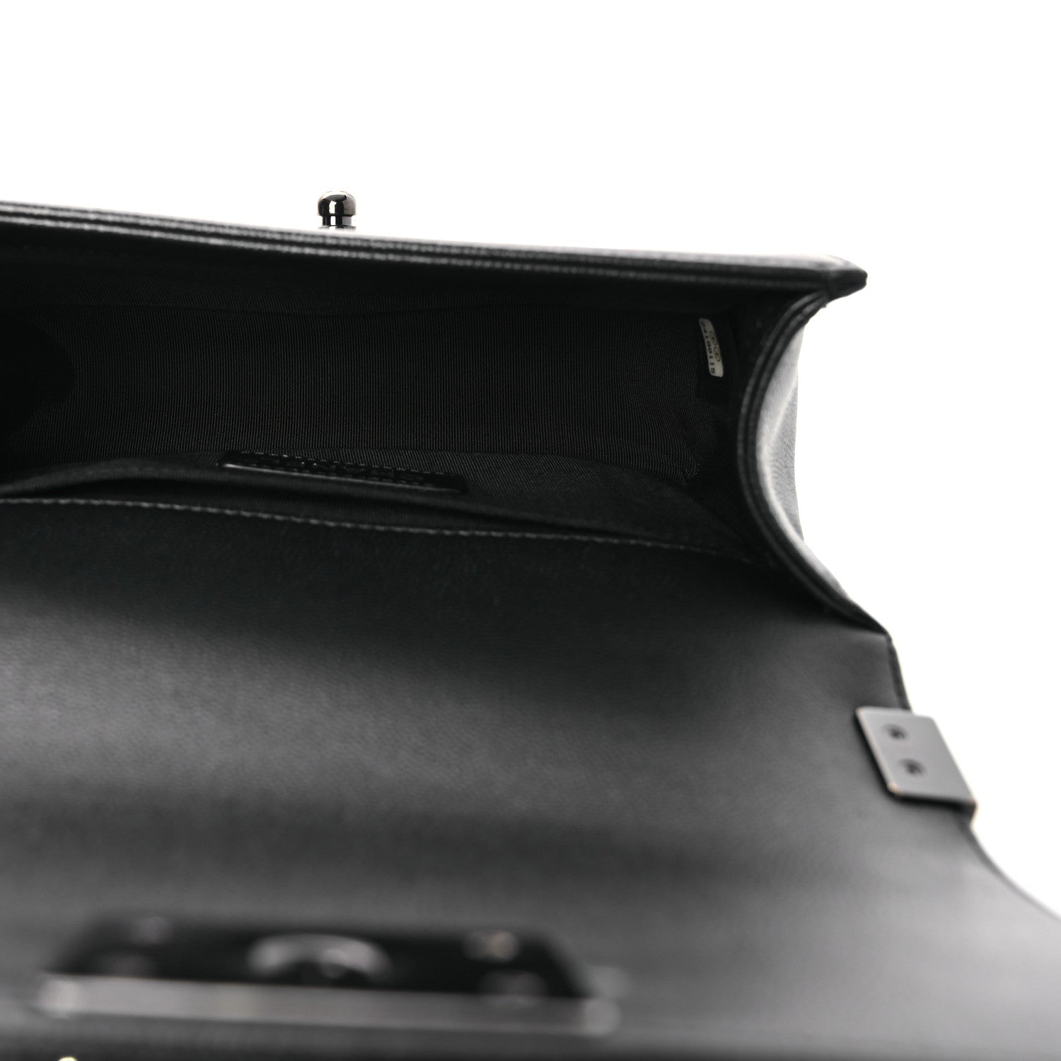 Caviar Quilted Small Boy Flap So Black — view 5