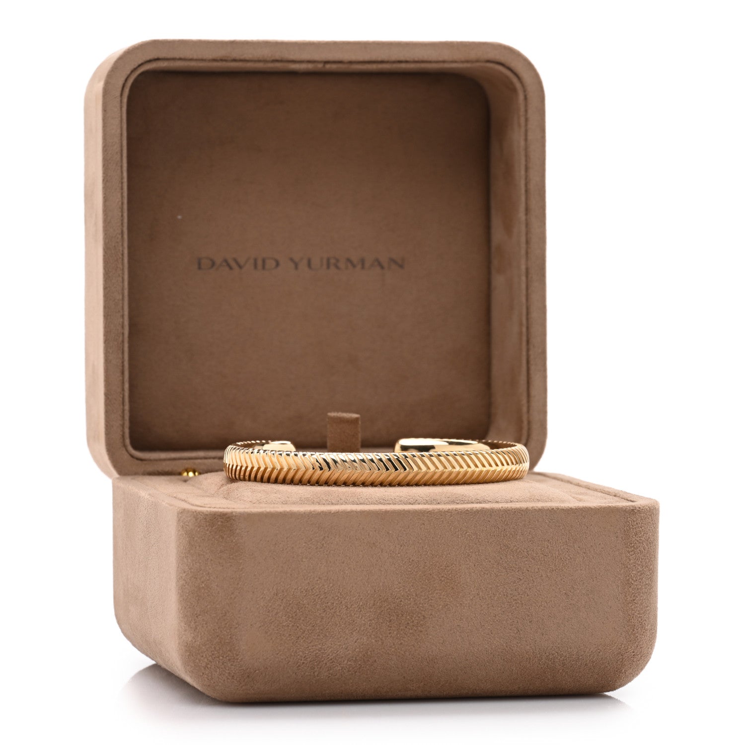 18K Yellow Gold 8mm Chevron Cuff Bracelet — view 4