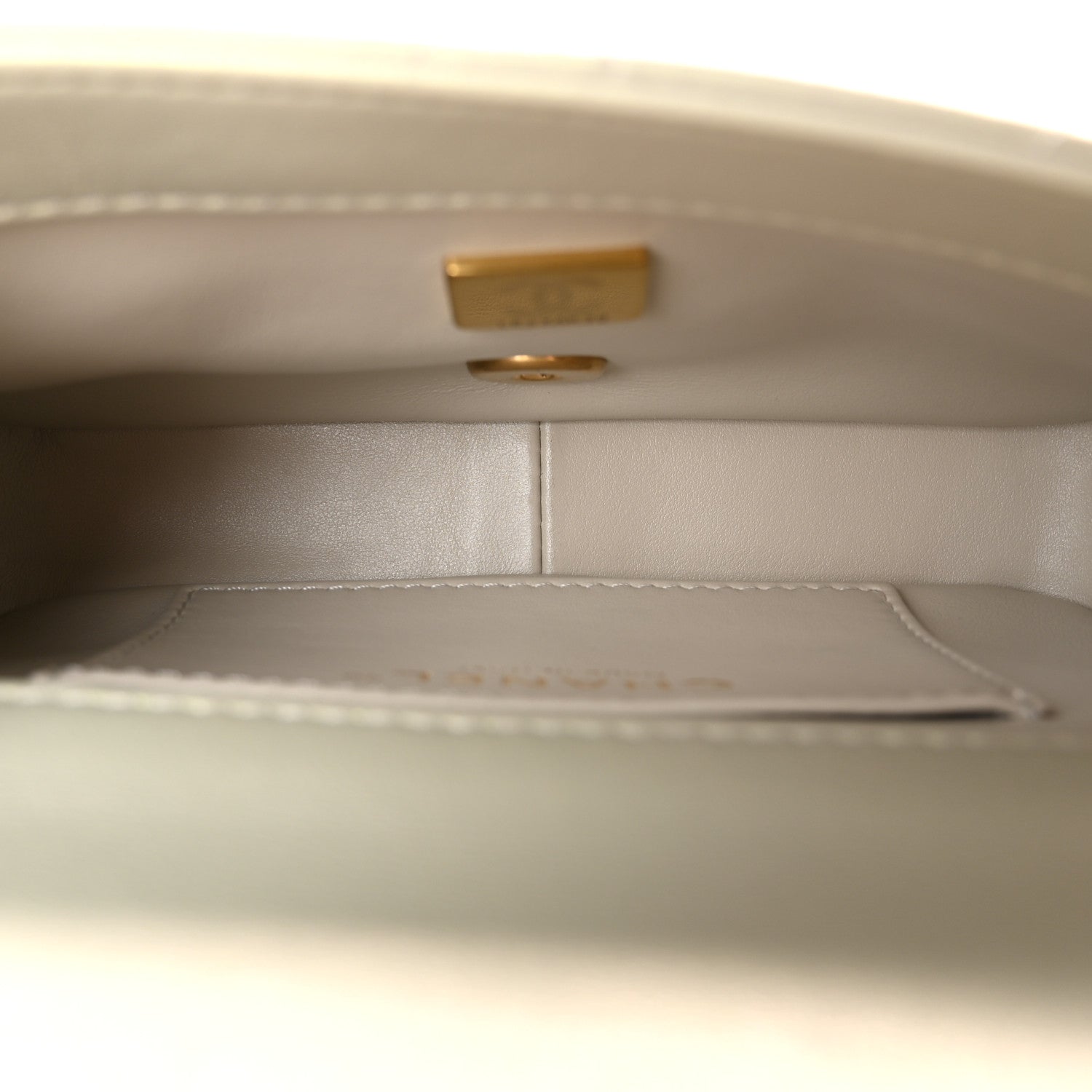 Pearly Lambskin Pearl Quilted Mini Flap Ivory — view 5