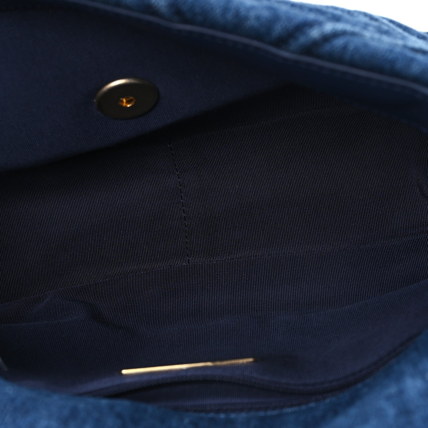 Denim Quilted Medium Chanel 19 Flap Blue — view 5