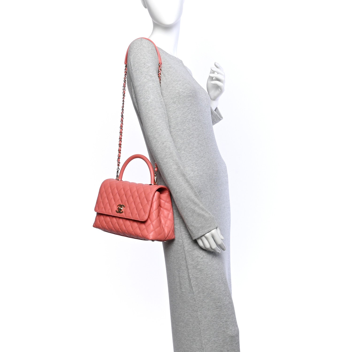 Caviar Quilted Small Coco Handle Flap Pink — view 2