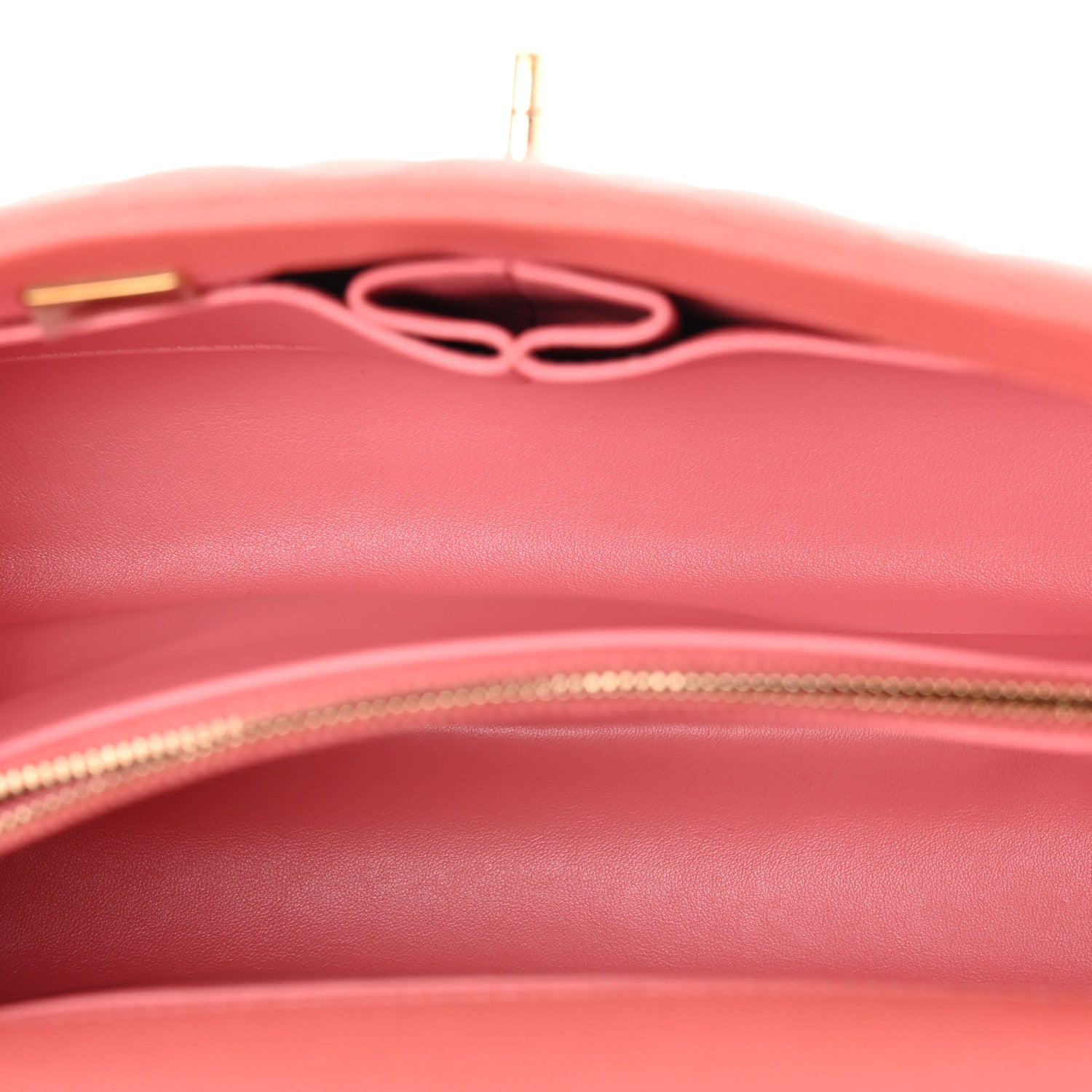 Caviar Quilted Small Coco Handle Flap Pink — view 5