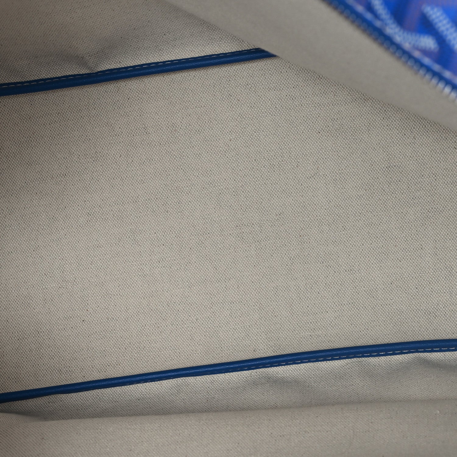 Goyardine Artois MM Blue — view 5