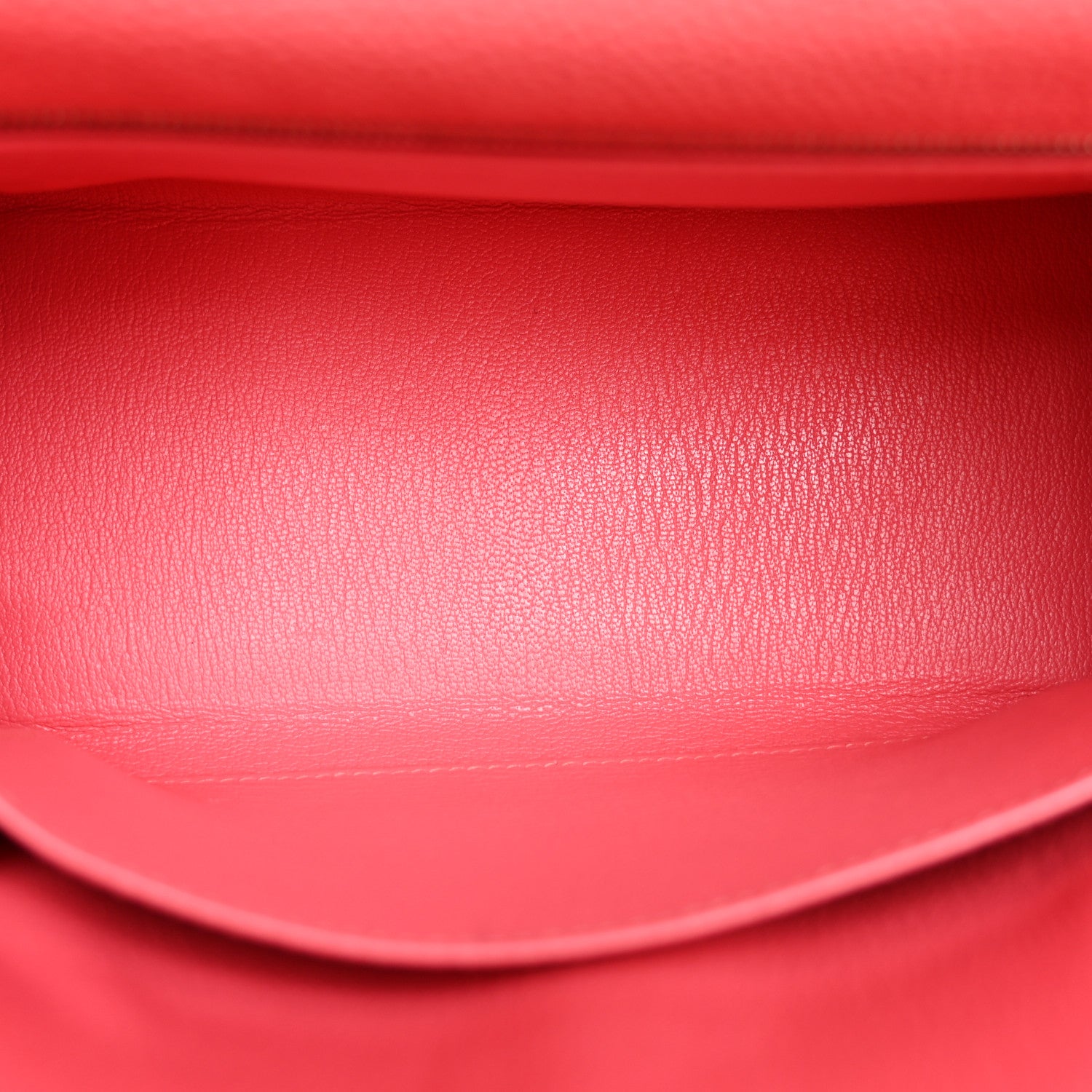 Togo Kelly Retourne 25 Rose Lipstick — view 5