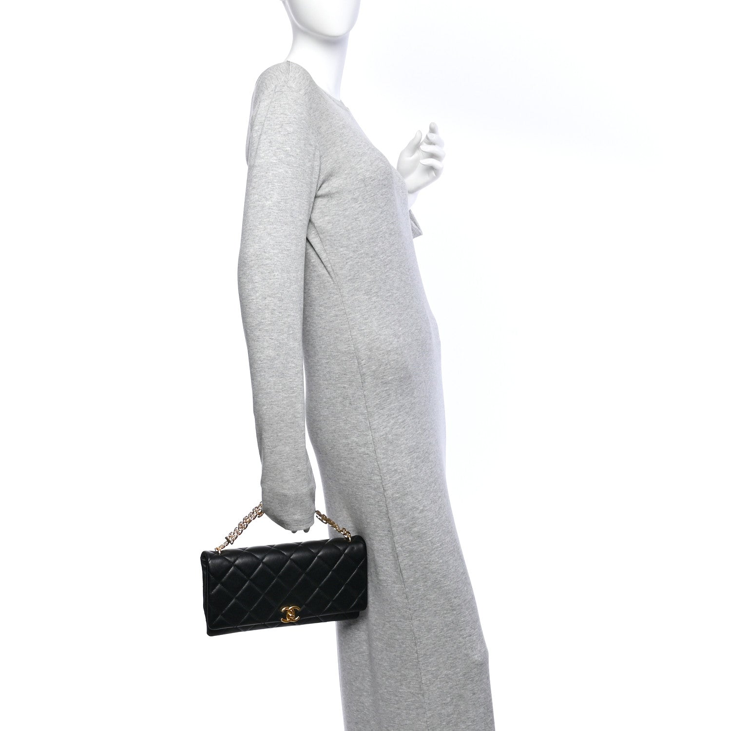 Lambskin Quilted Crystal Chain Flap Clutch Black — view 2