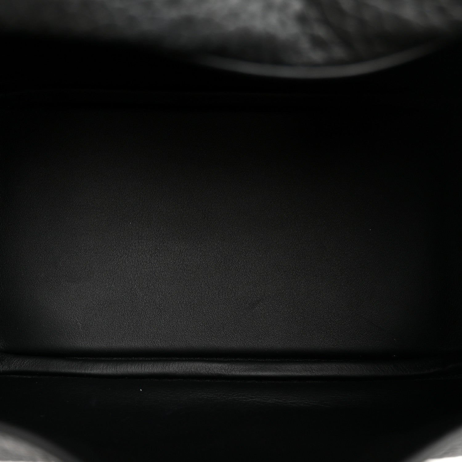 Taurillon Clemence Mini Lindy 20 Black — view 5