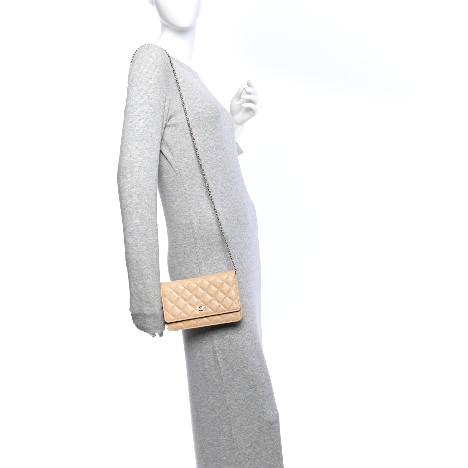 Caviar Quilted Wallet on Chain WOC Beige — view 2
