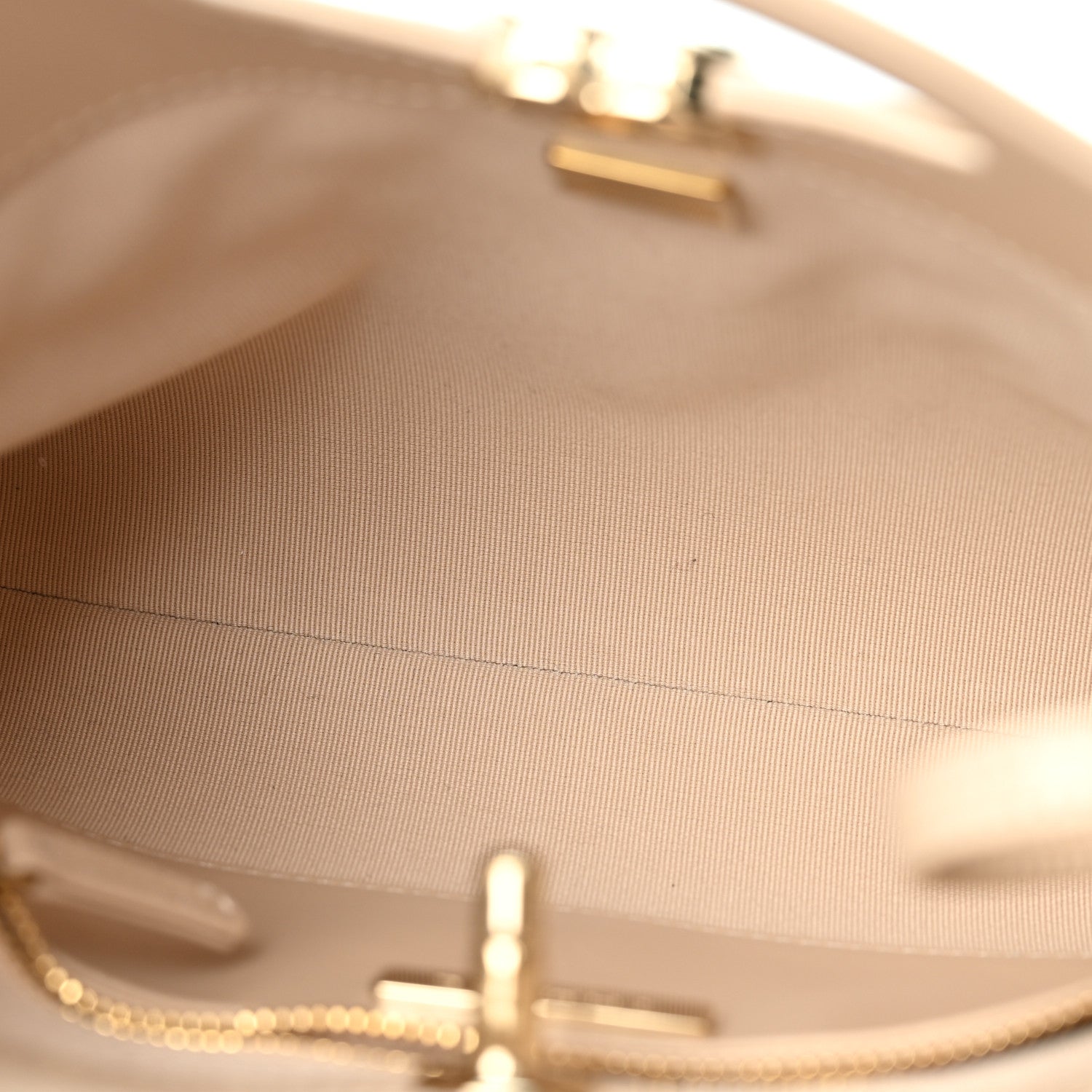 Shiny Crumpled Calfskin Quilted Mini 31 Shopping Bag Beige — view 5
