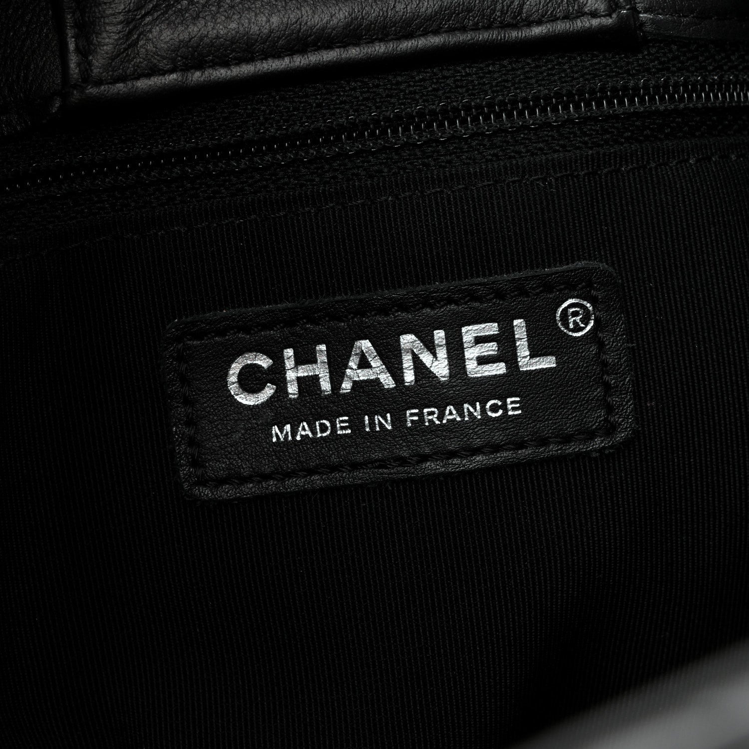 Calfskin Quilted Large Classic Shopping Tote  Black — view 5