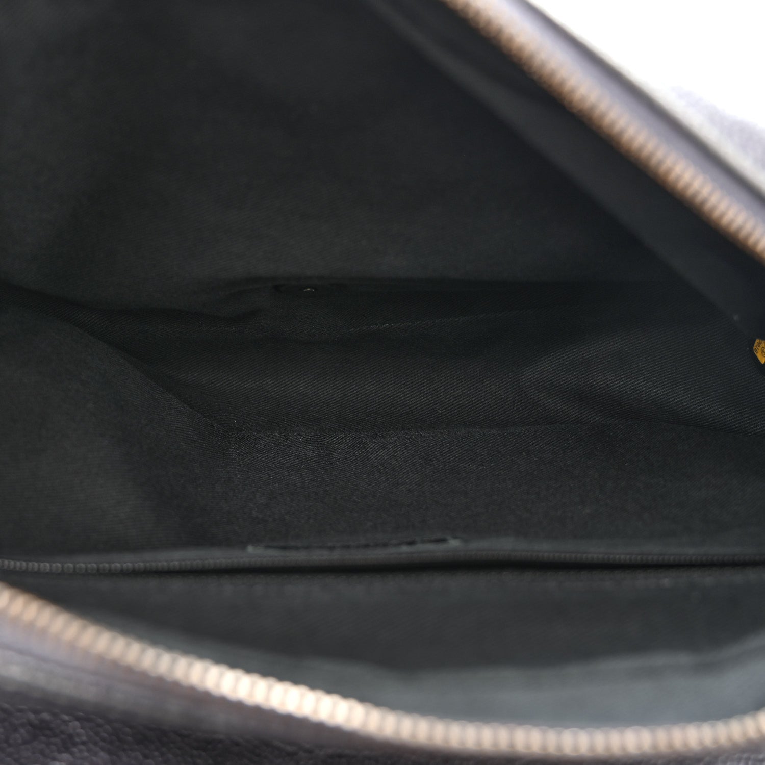 Iridescent Caviar Quilted Jumbo Easy Flap Silver — view 4