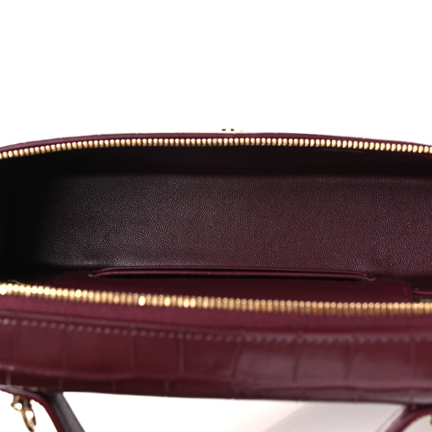 Calfskin Crocodile Embossed Crococo Exoticoco Vanity With Chain Dark Burgundy — view 5