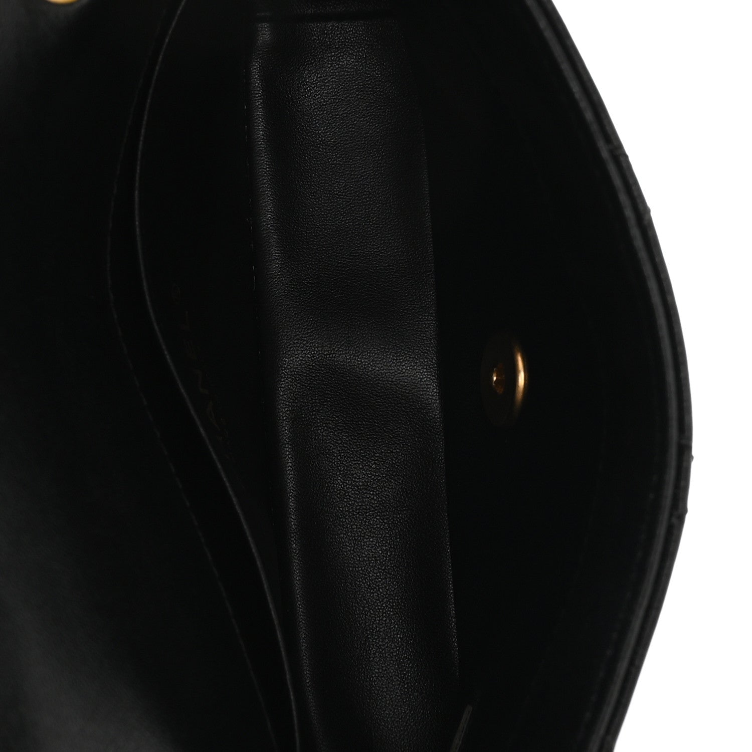 Shiny Lambskin Small Chain Is More Flap Black — view 5