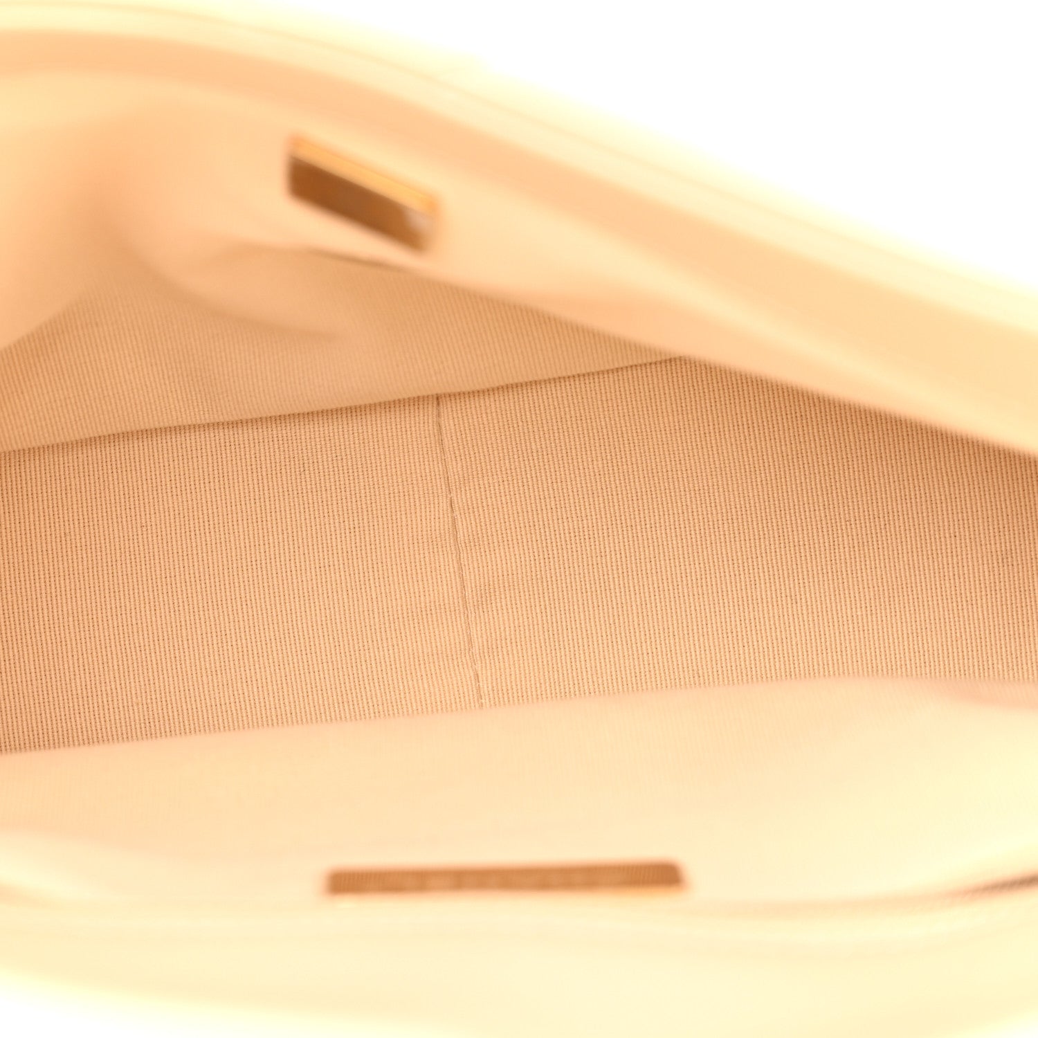 Lambskin Quilted Medium Chanel 19 Flap Beige — view 5