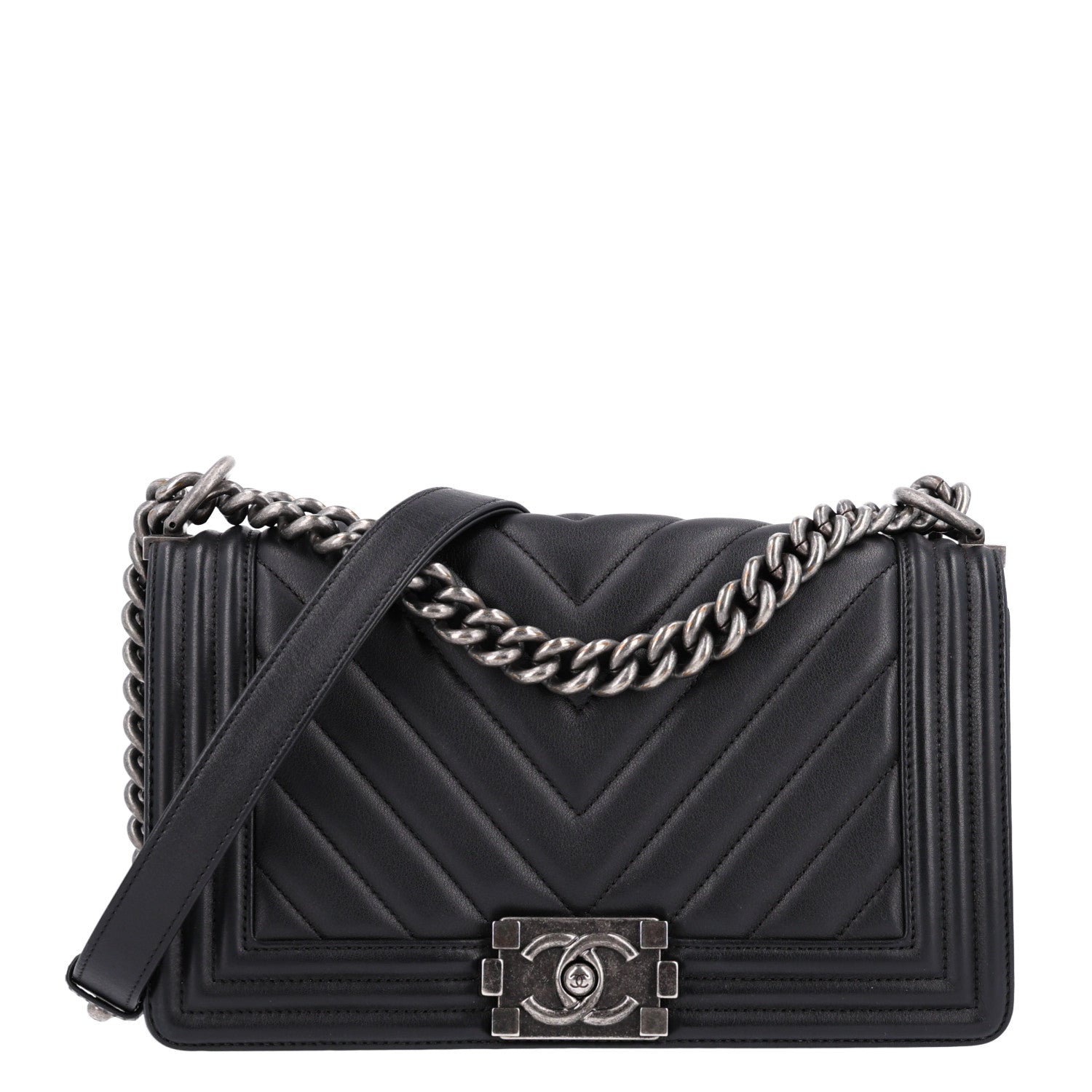 Lambskin Chevron Quilted Medium Boy Flap Black