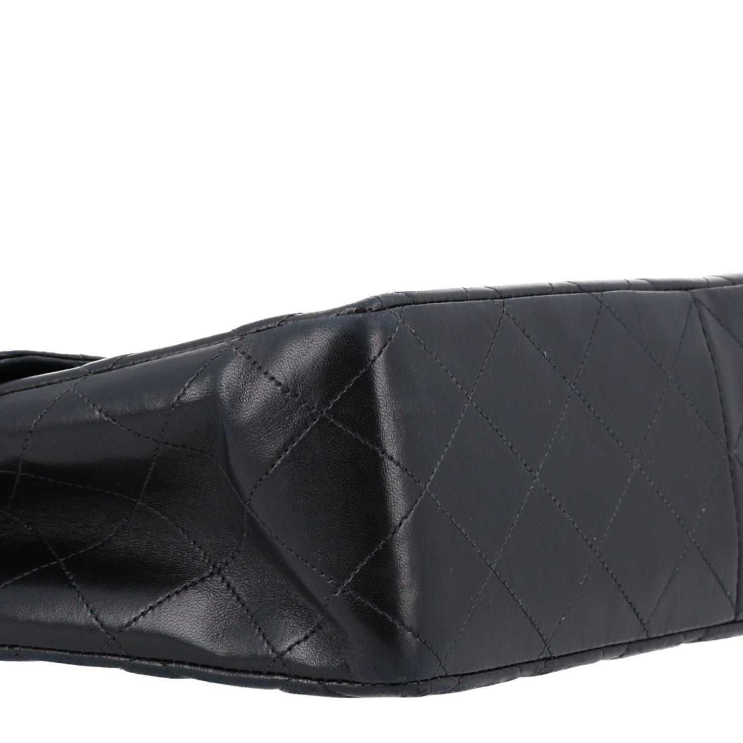 Lambskin Quilted Jumbo Single Flap Black — view 3