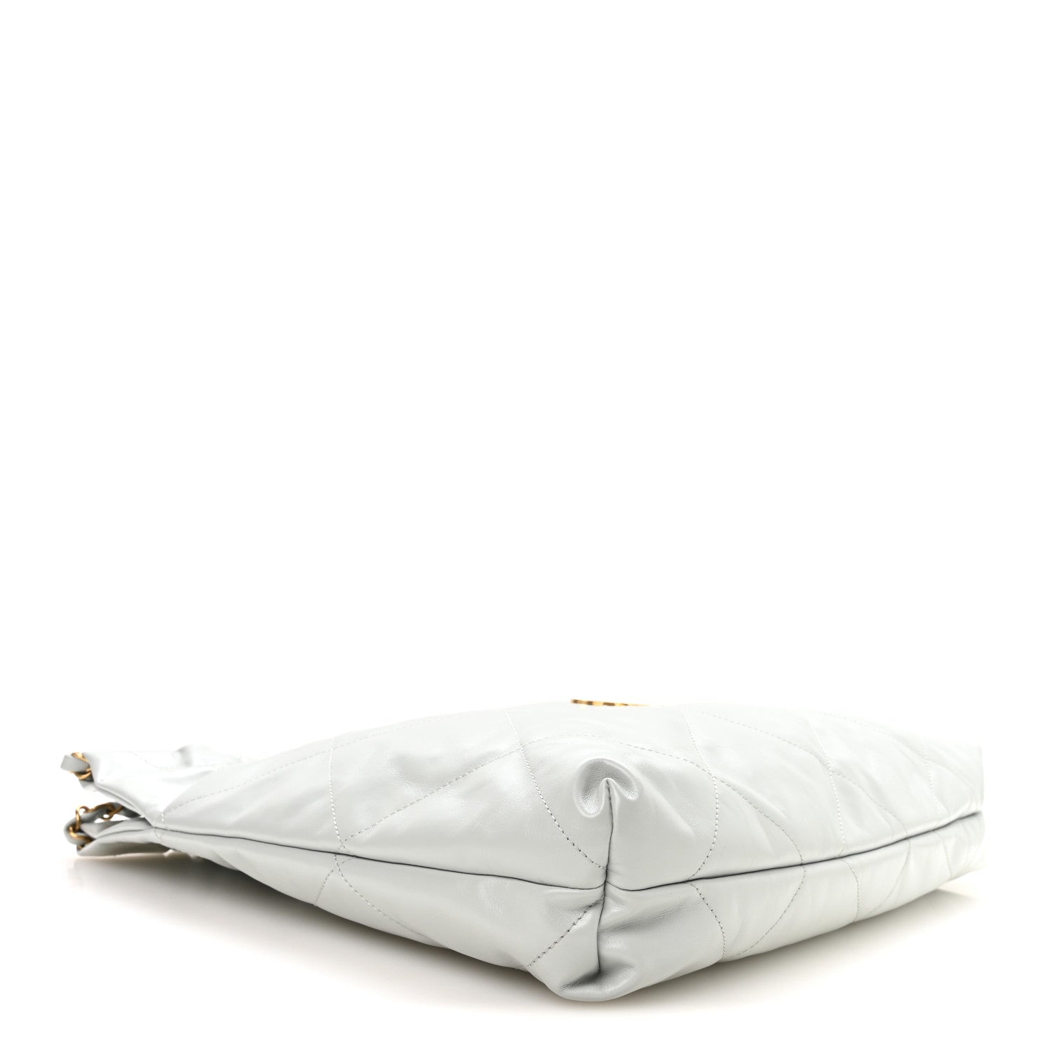 Shiny Calfskin Quilted Chanel 22 Light Blue — view 5