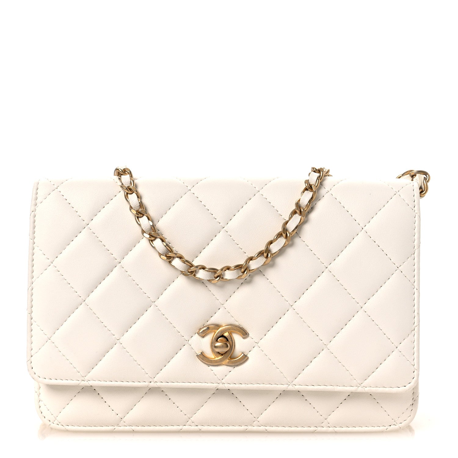 Lambskin Quilted CC Pearl Crush Wallet on Chain WOC White