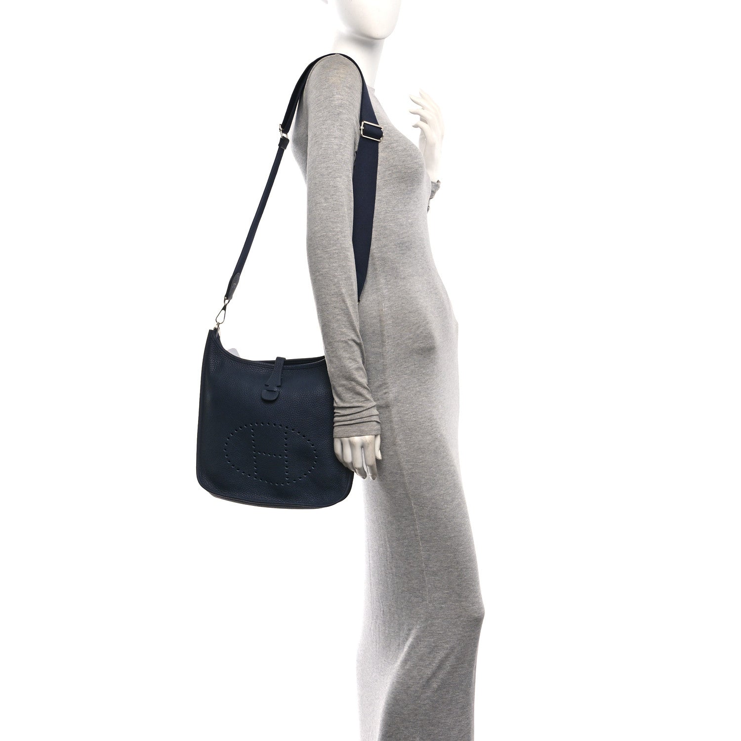Taurillon Clemence Evelyne III PM Bleu Nuit — view 2