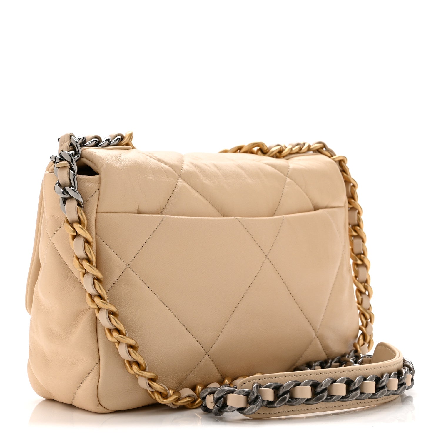 Lambskin Quilted Medium Chanel 19 Flap Light Beige — view 3
