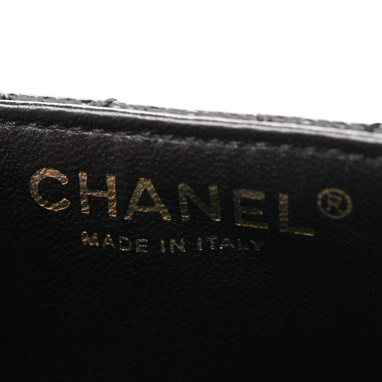 Caviar Quilted East West Flap Black Black — view 5
