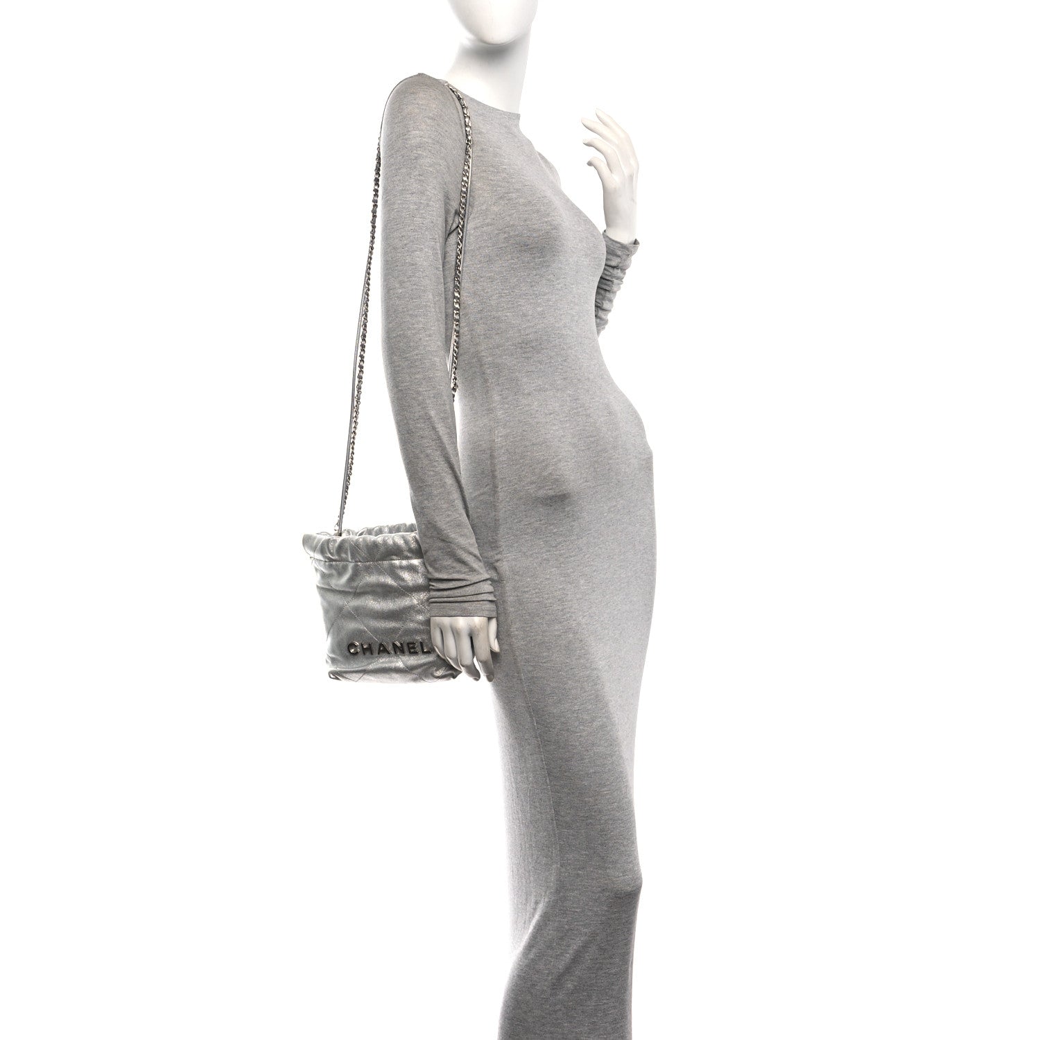 Metallic Lambskin Quilted Mini Chanel 22 Silvery — view 2