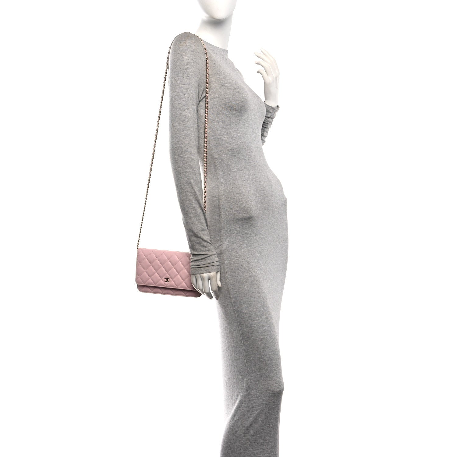 Caviar Quilted Wallet on Chain WOC Light Pink — view 2