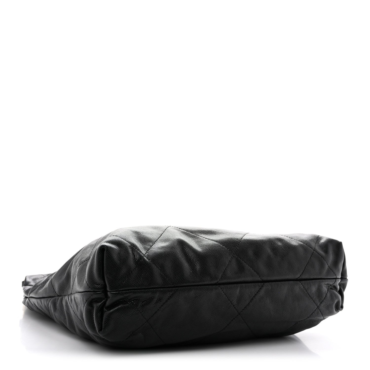 Shiny Caviar Quilted Monochrome Small Chanel 22 Black — view 5