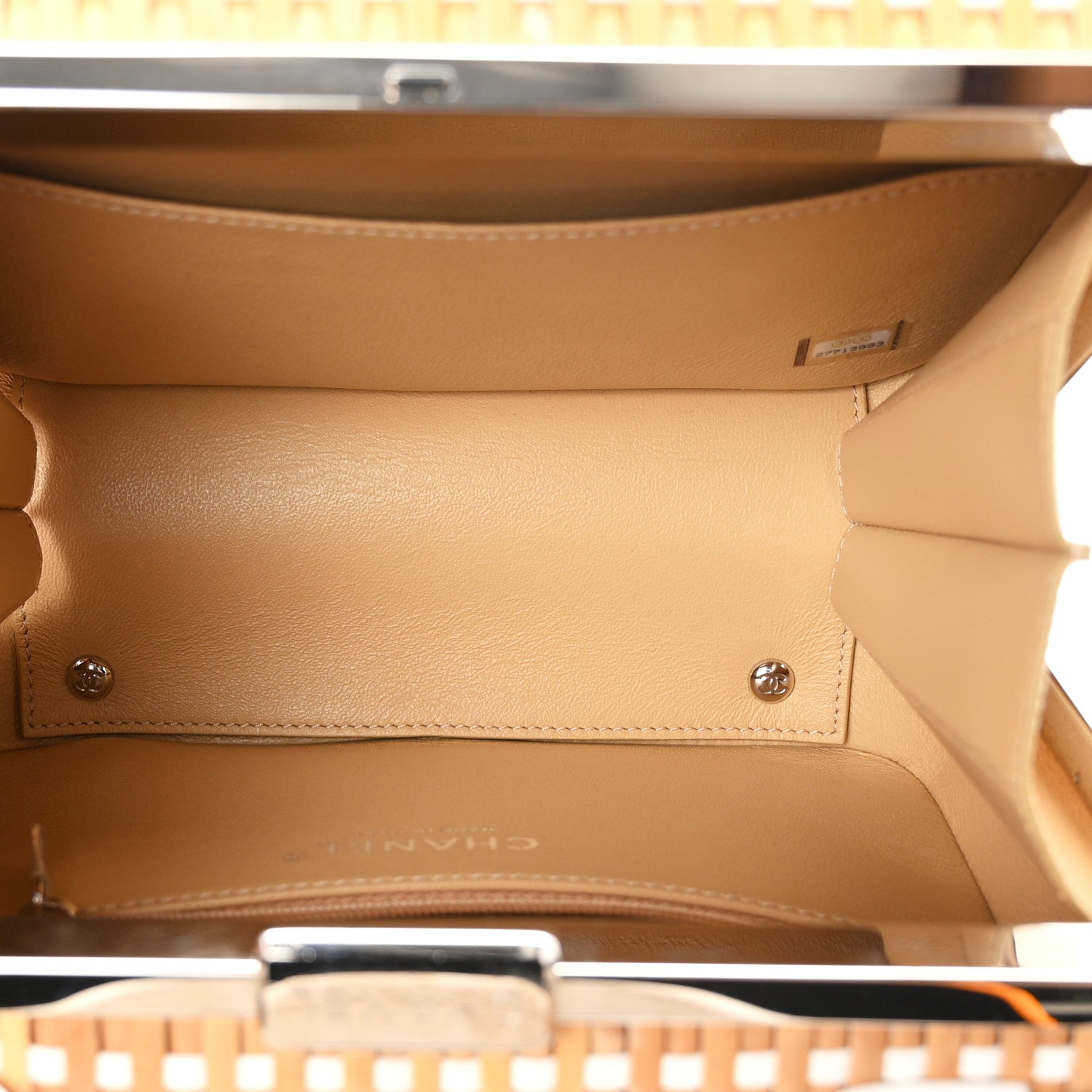 Raffia Calfskin CC Filigree Vanity Case White — view 5