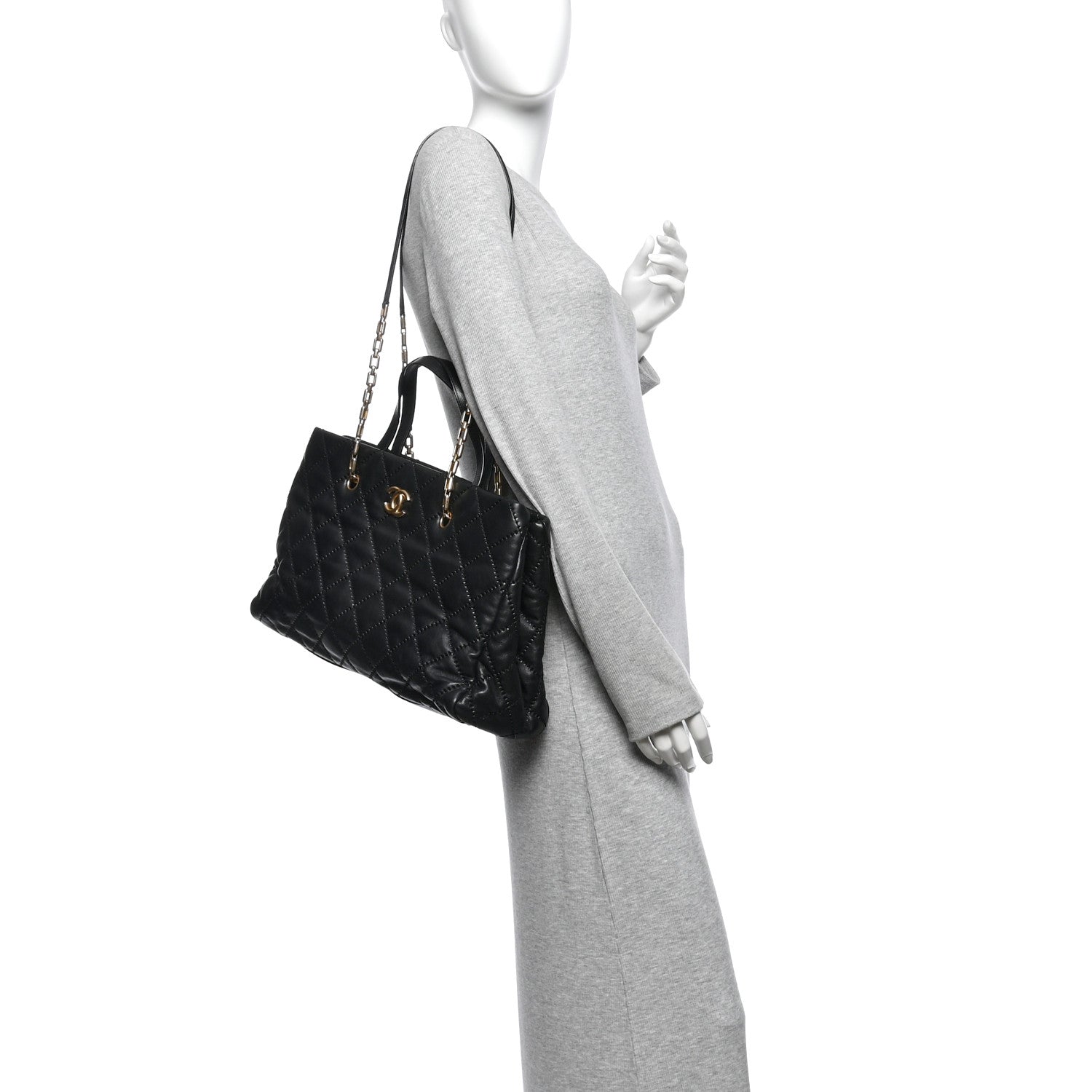 Calfskin Quilted Large Retro Chain Shopping Tote  Black — view 2