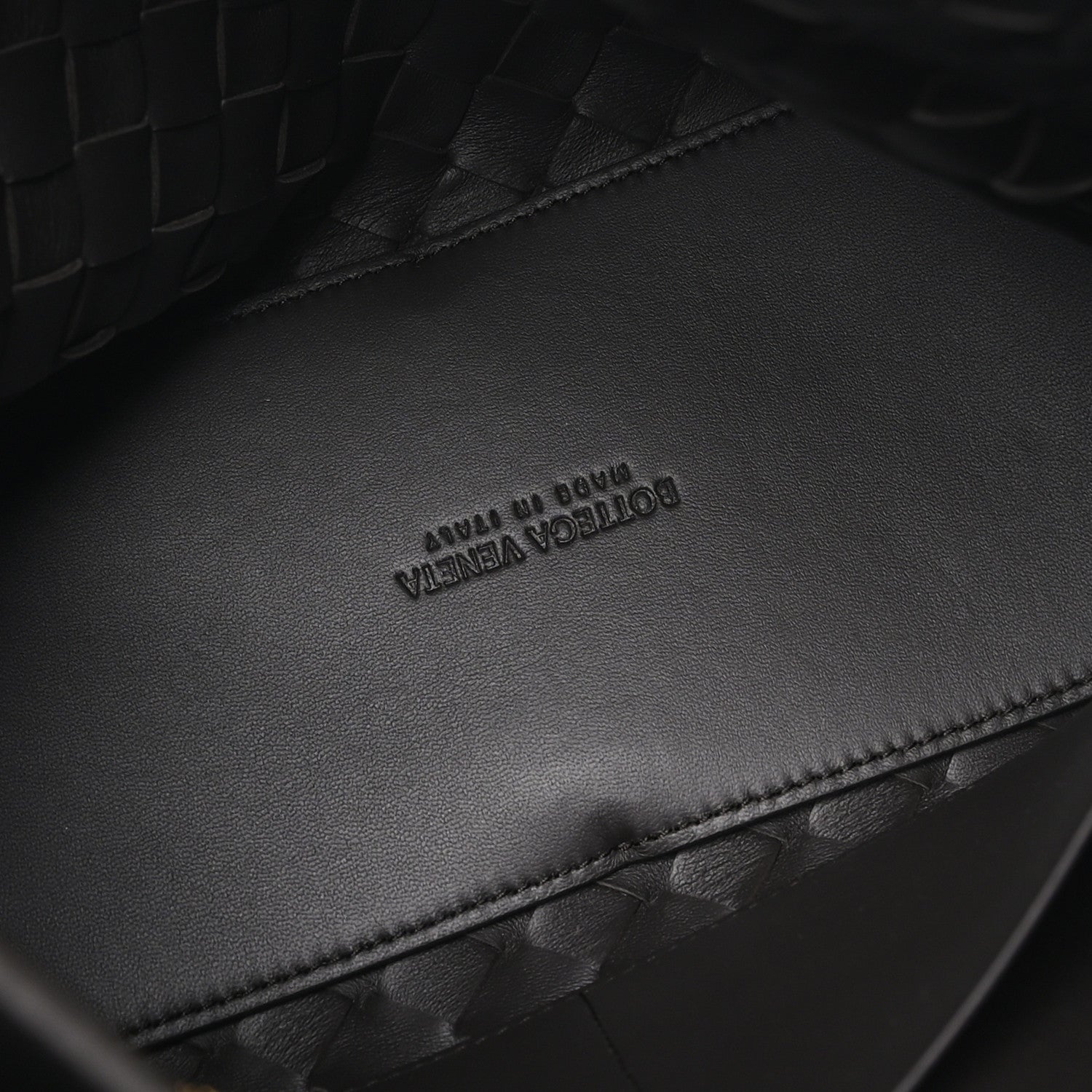 Nappa Intrecciato Medium Andiamo Shoulder Bag Fondant — view 5