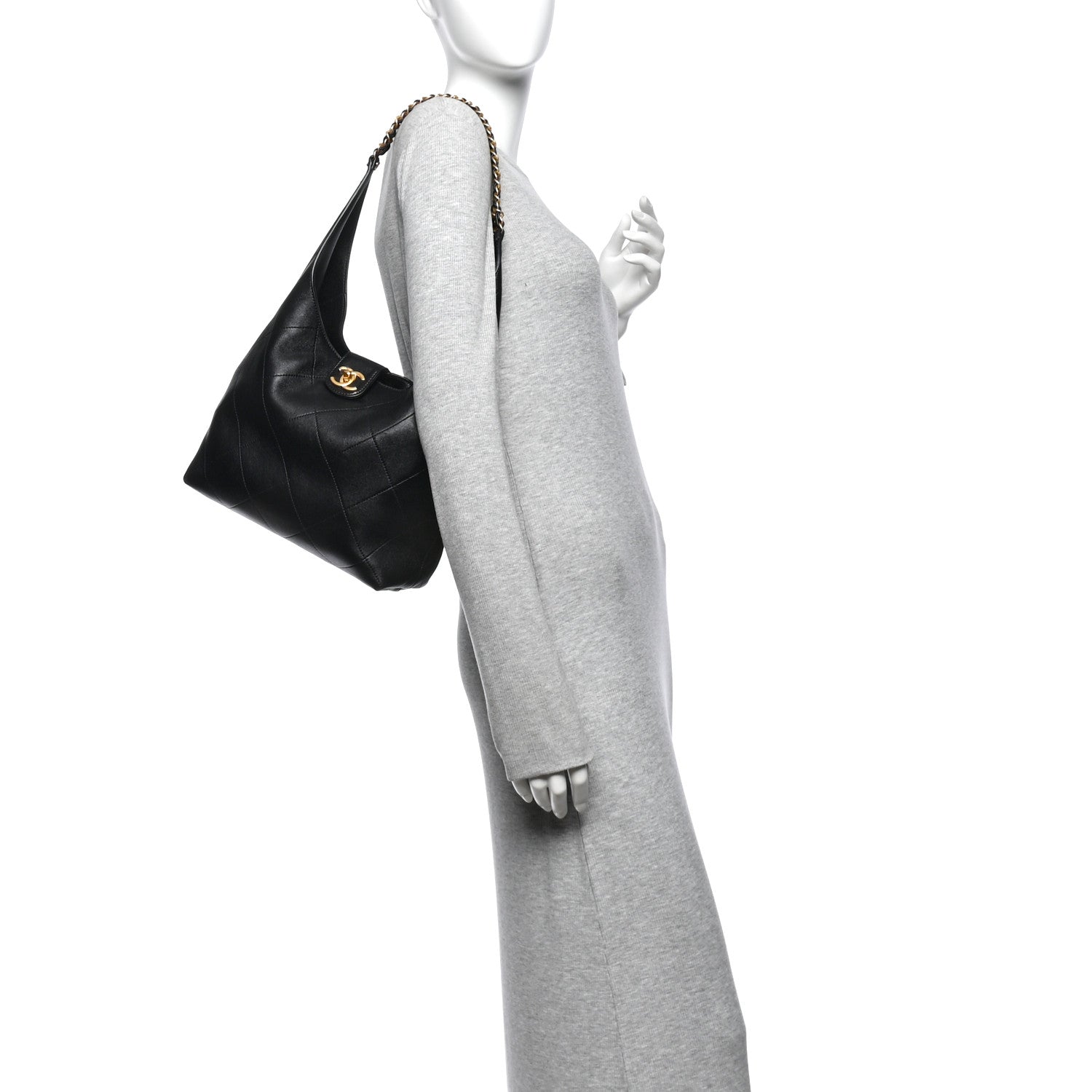 Shiny Lambskin Quilted Medium Hobo Black — view 2