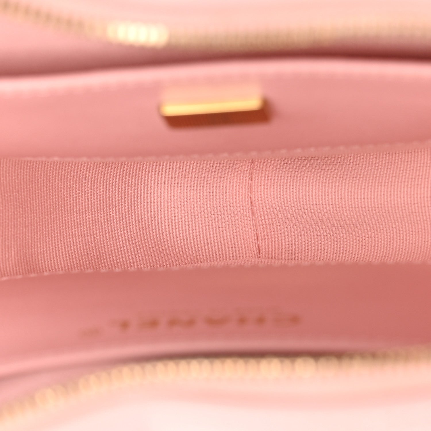 Lambskin Quilted Large CC In Love Heart Bag Light Pink — view 5