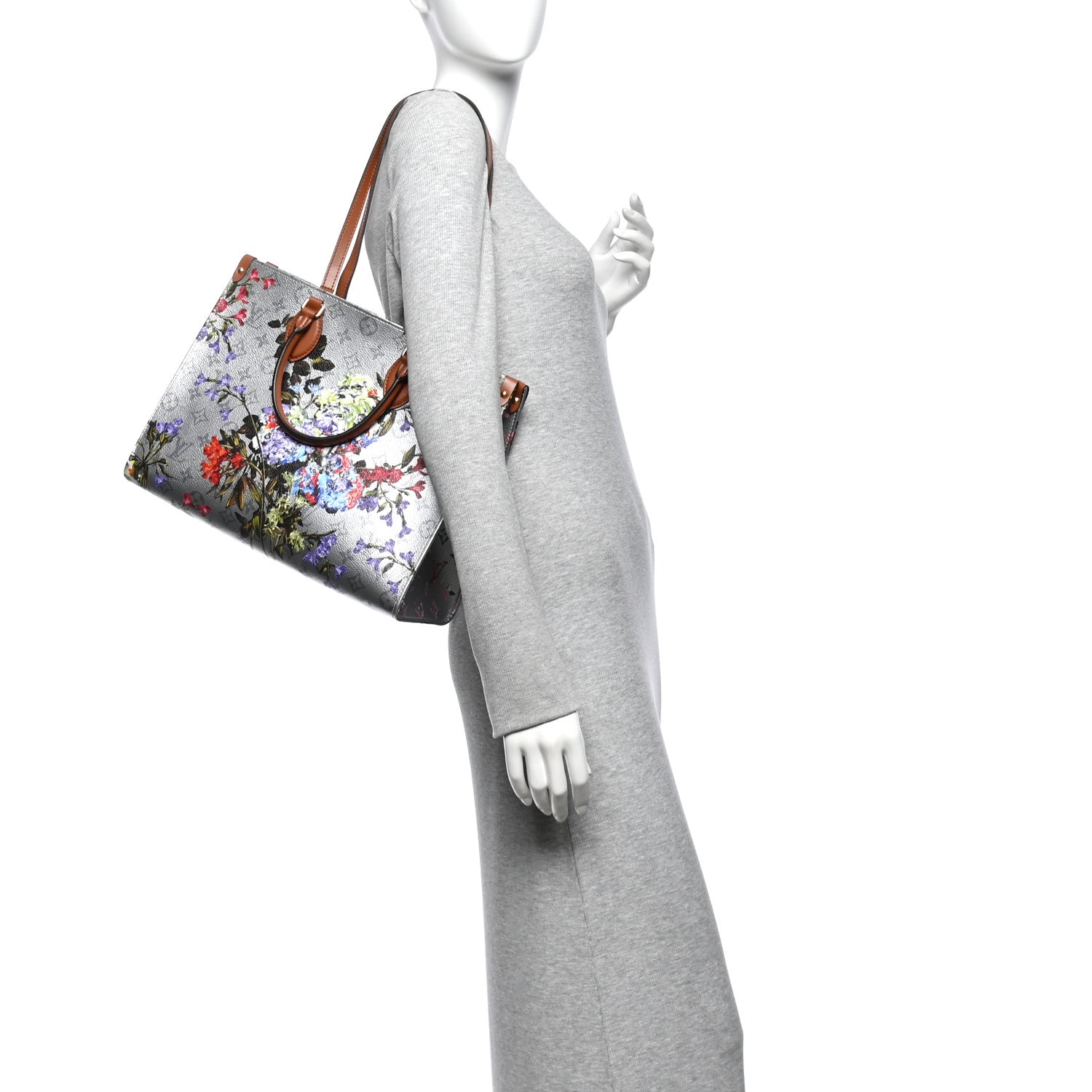 Metallic Monogram LV Garden OnTheGo MM Silver — view 2